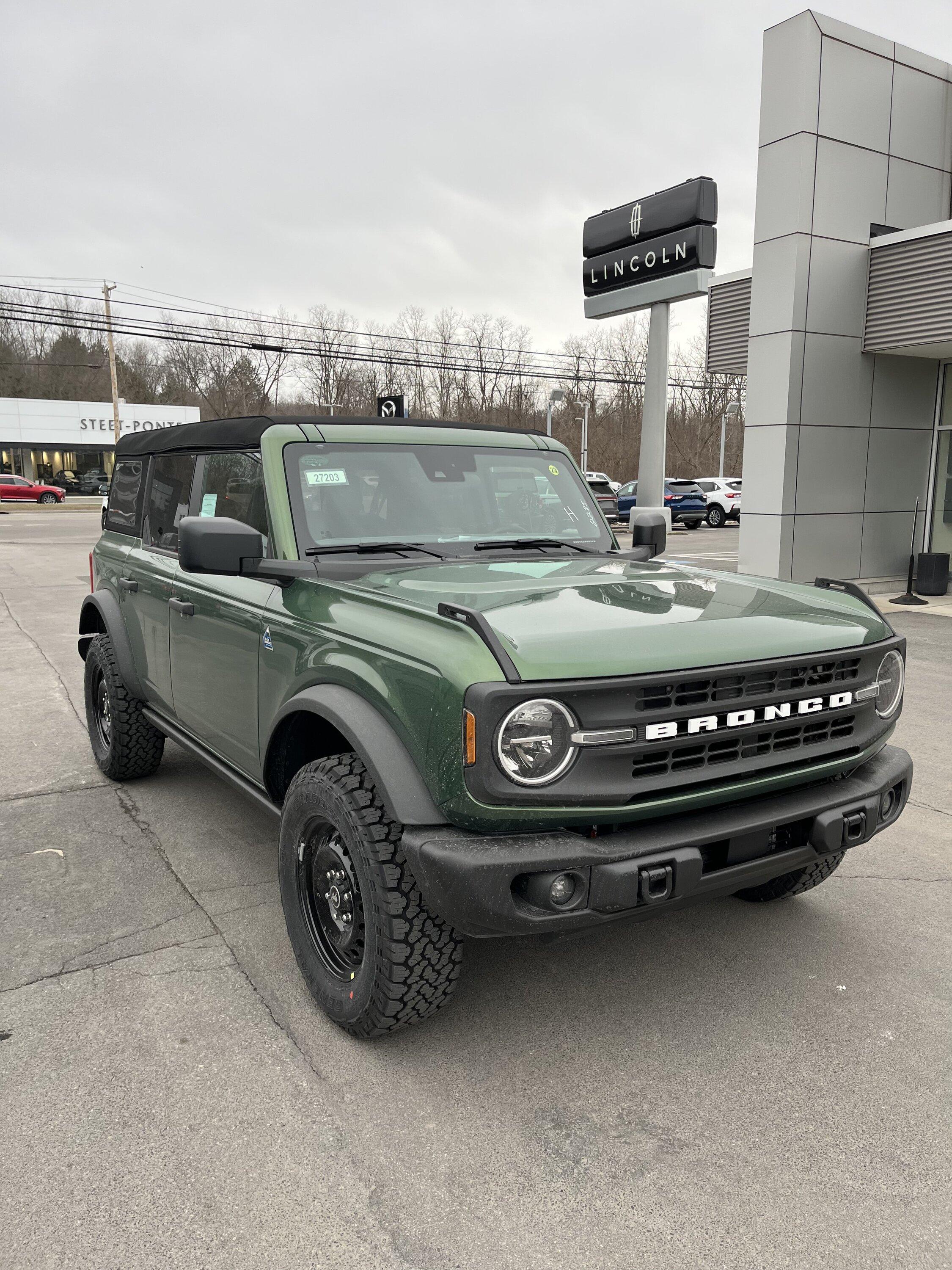 Ford Bronco 2/20/2023 Build Week IMG_4271