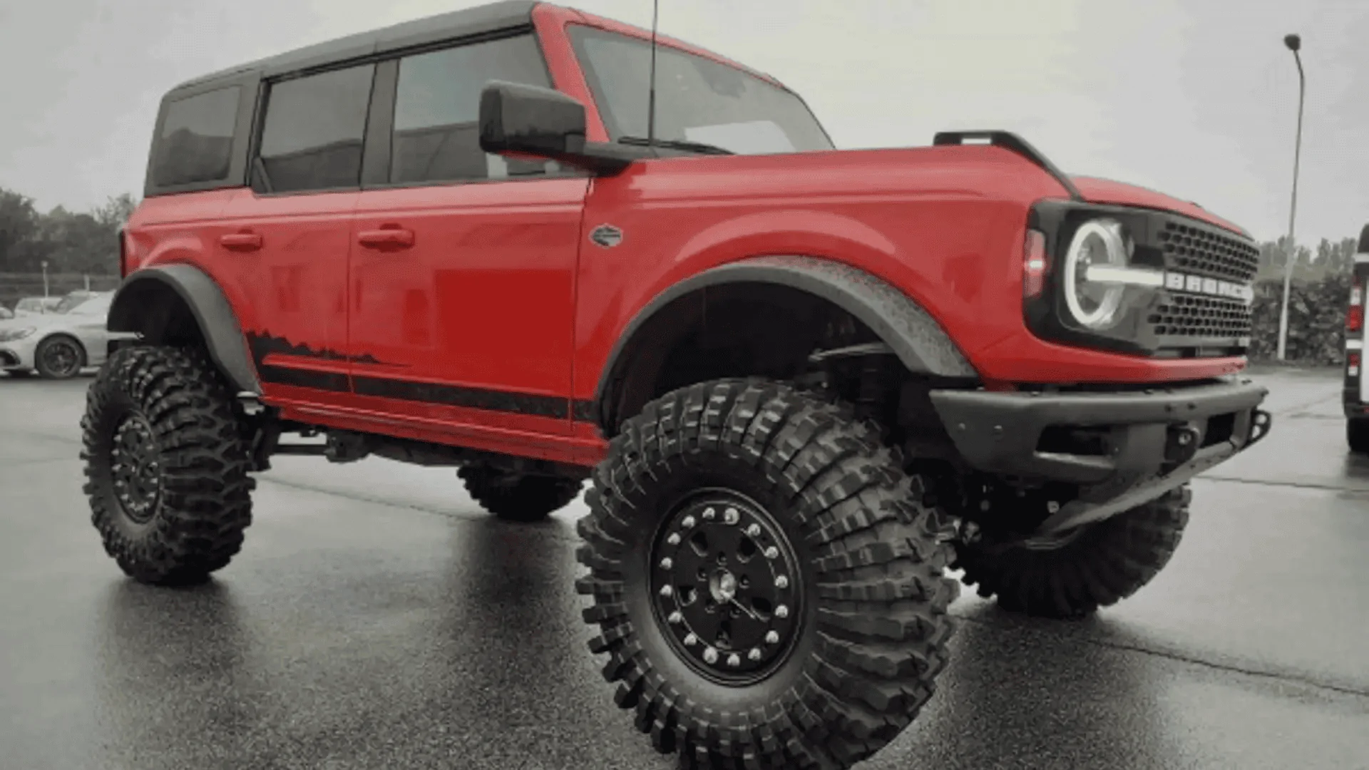 Ford Bronco Blew BOTH CV Axles Out at the Same Time 1678559092530