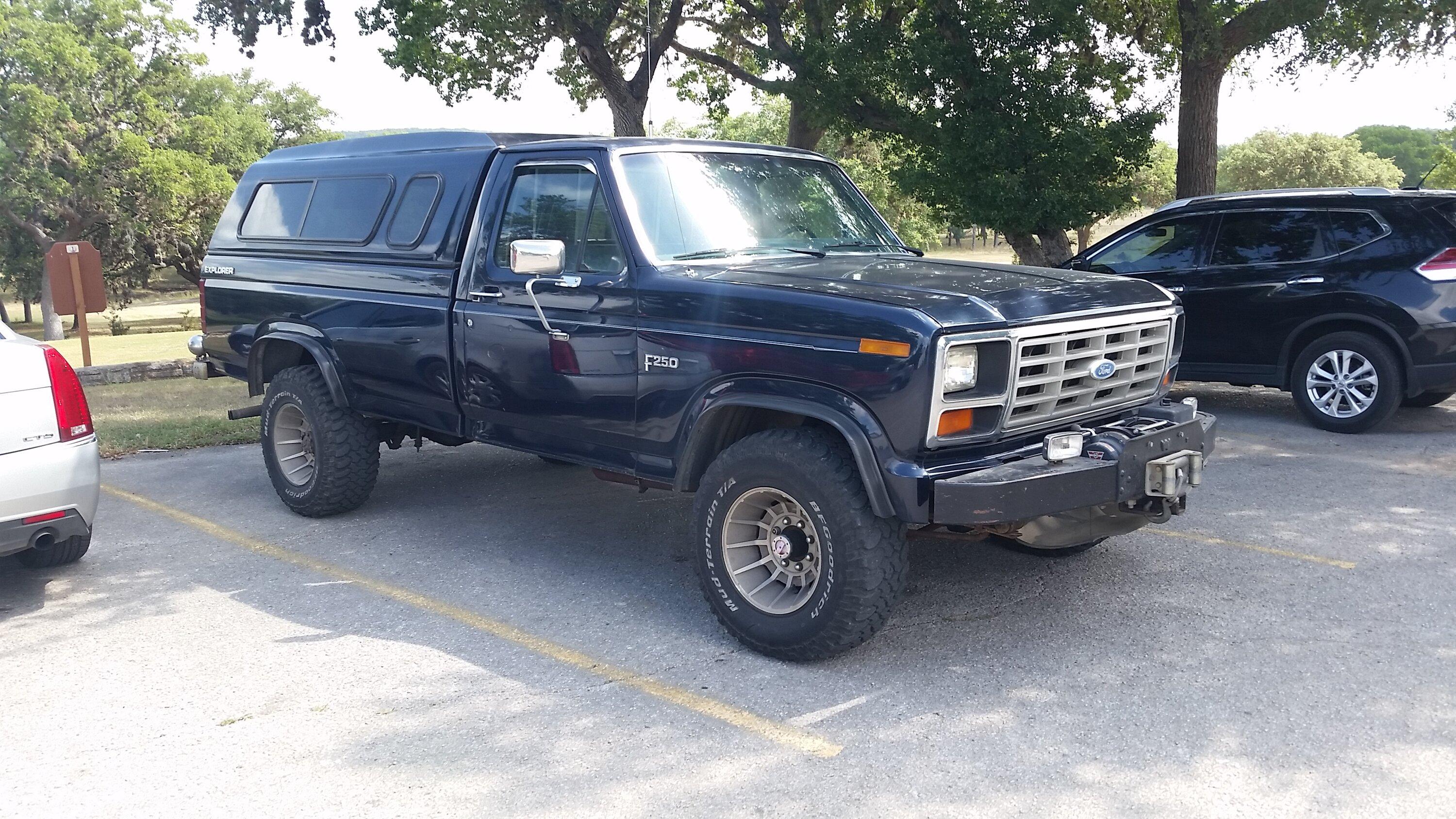 Ford Bronco Blizzard wheeling in North Dakota Old_blue_jun_18