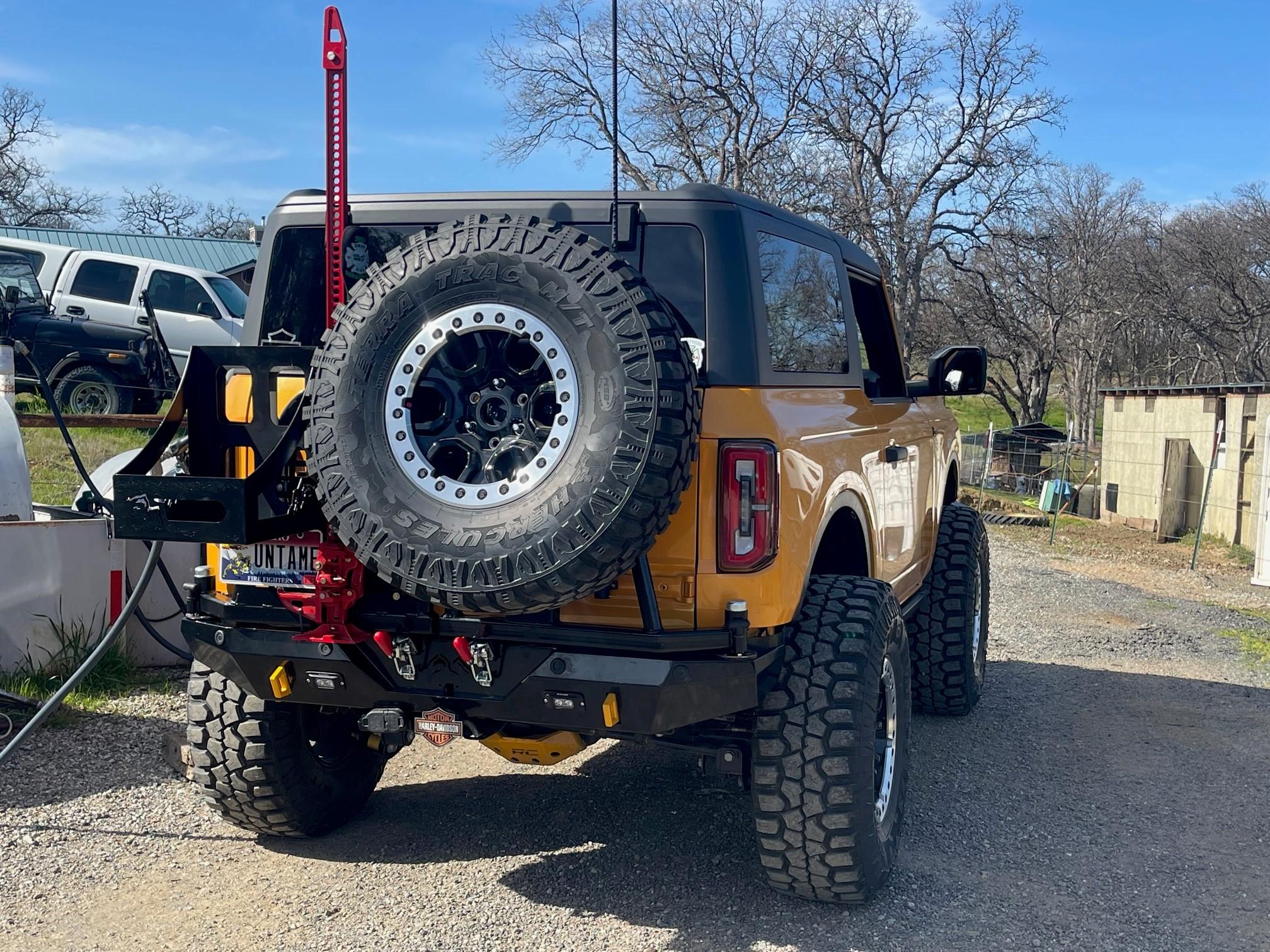 Ford Bronco Installed SRQ FABRICATION rear bumper with swing outs -- review and photos rrv