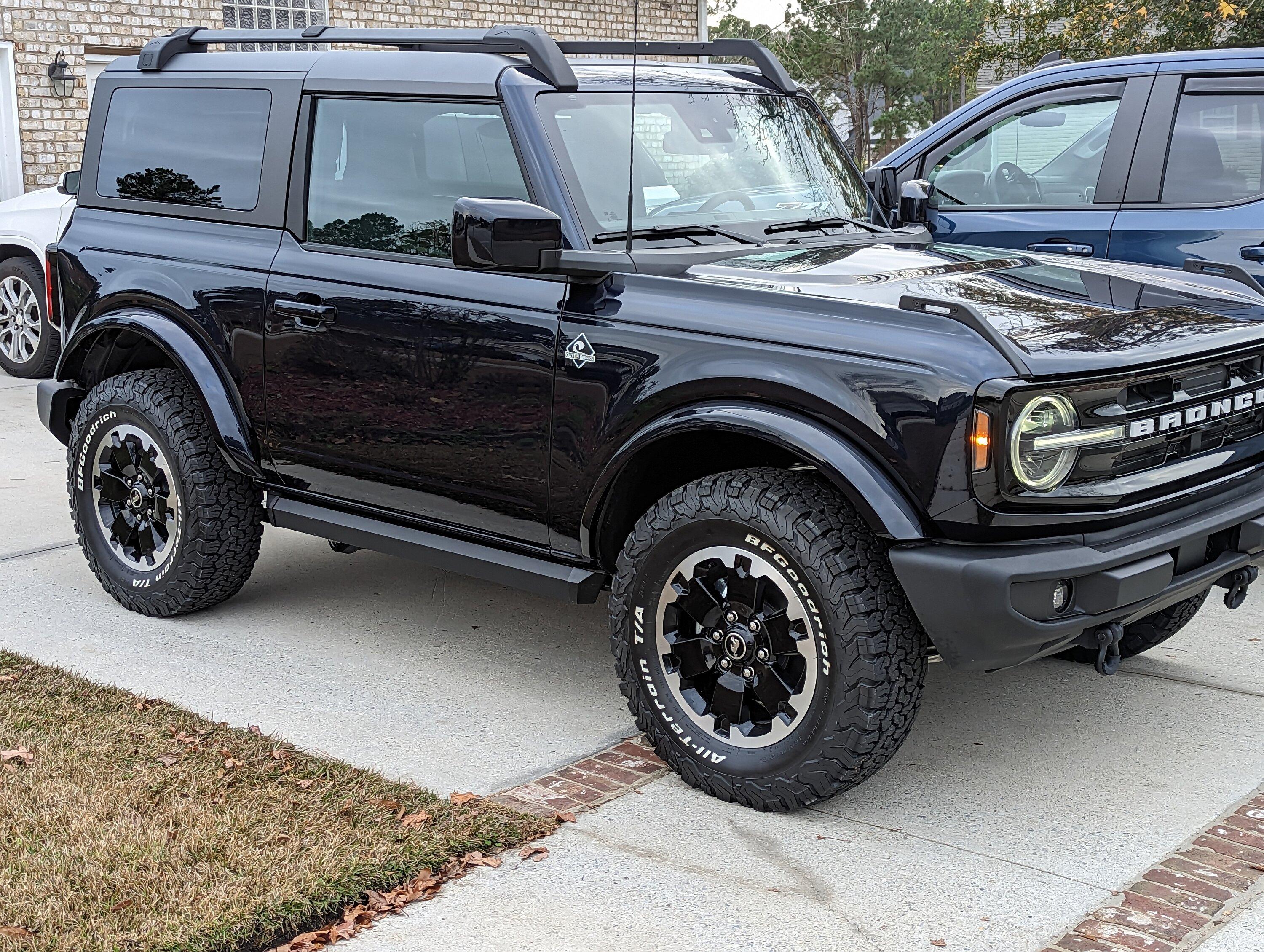 Ford Bronco Solid looking wheel options? PXL_20221209_205551996