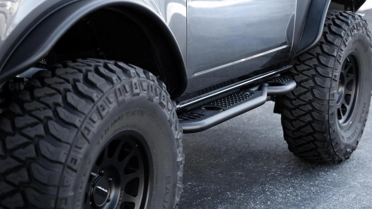 Ford Bronco DV8 Offroad | OE Plus 2-Door Side Steps SRBR-05_Installed_05_1245x700