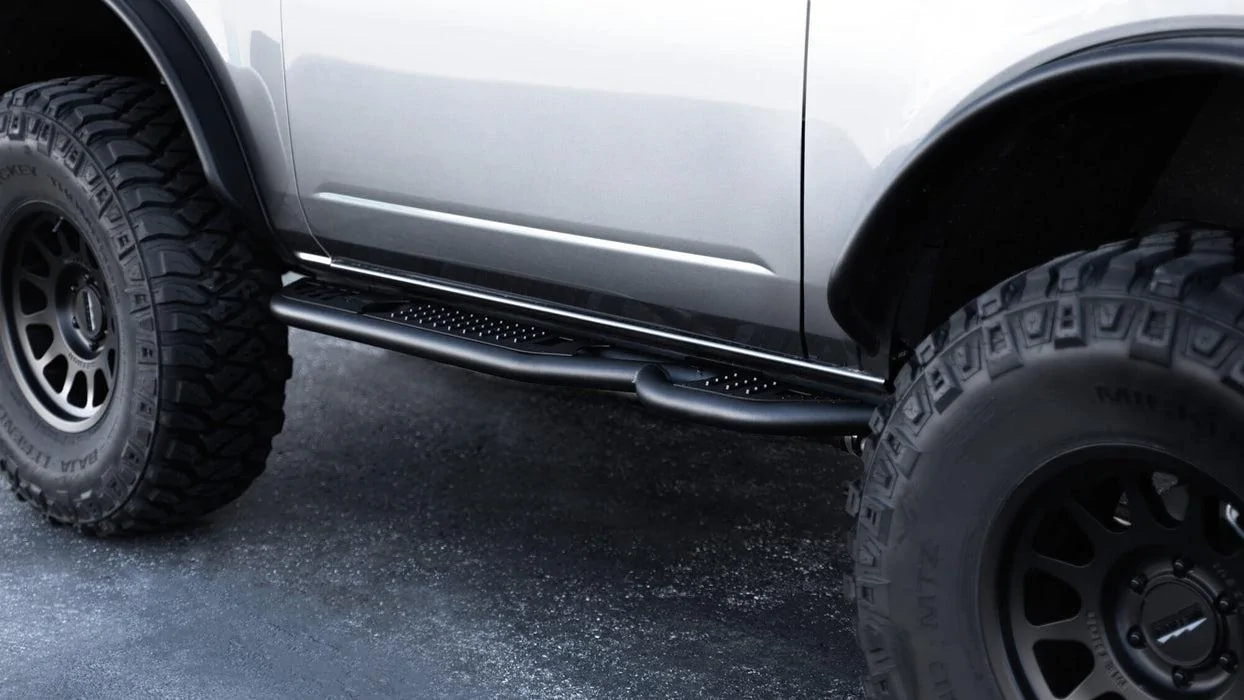 Ford Bronco DV8 Offroad | OE Plus 2-Door Side Steps SRBR-05_Installed_02_1245x700