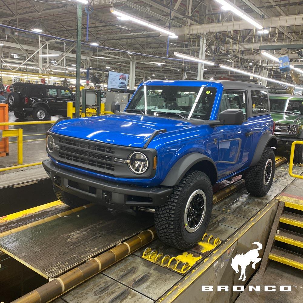 Ford Bronco 03/06/2023 Build Week image