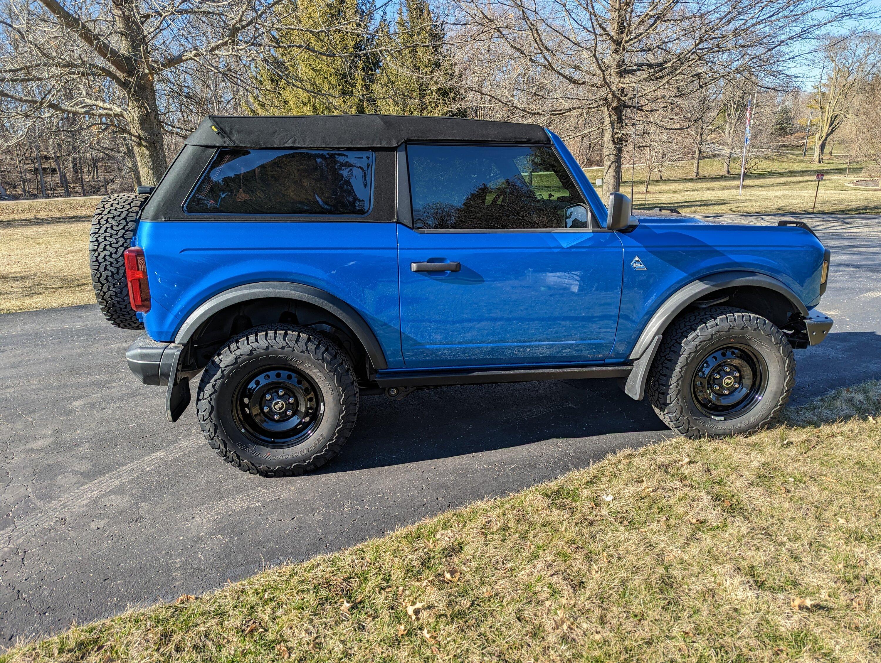 Ford Bronco You can’t beat the SOFT top! PXL_20230314_211005336