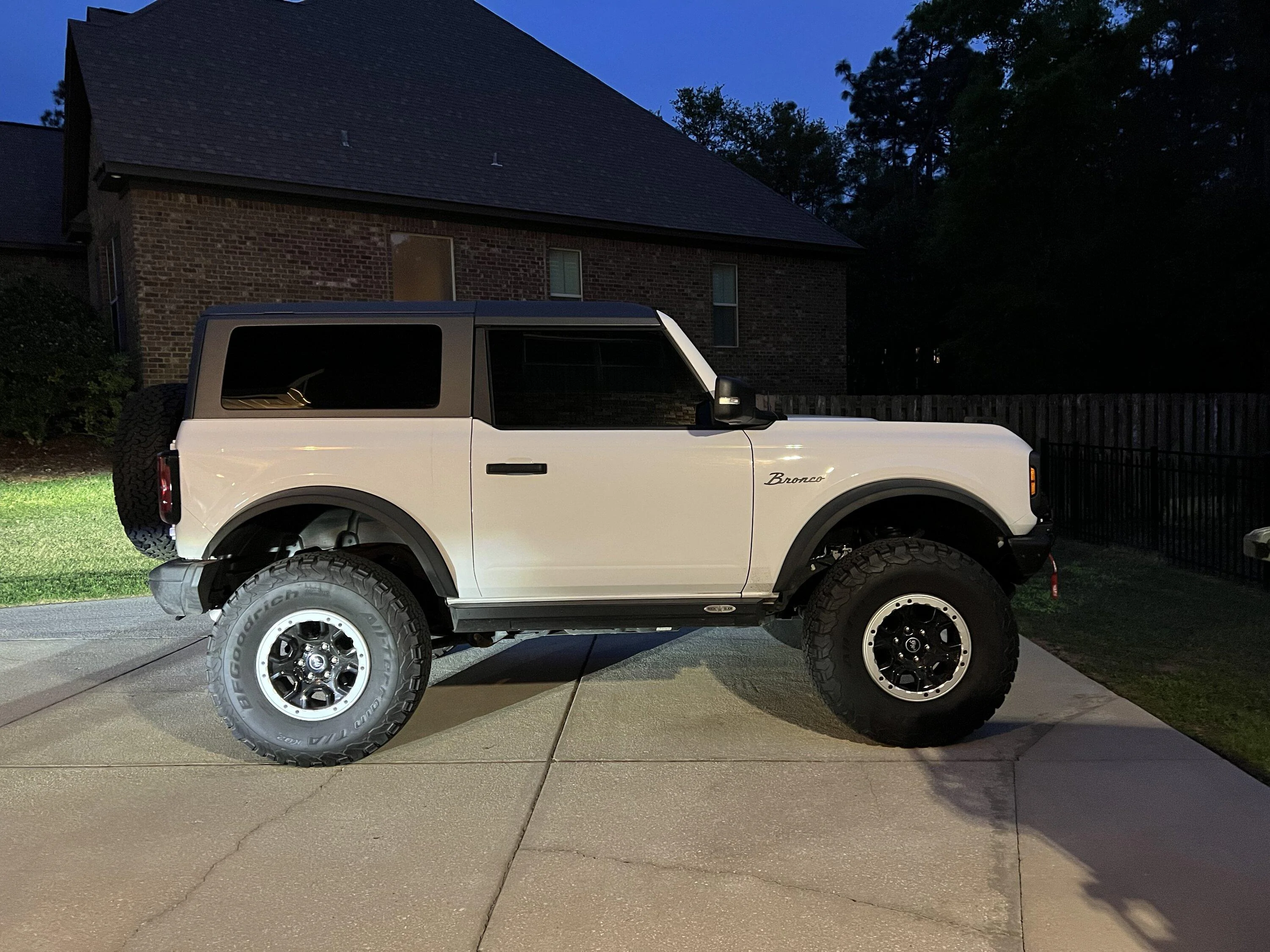 Ford Bronco Does anyone regret going to 37s? 2979D09F-3648-4C59-8874-66EAE1EE0FA5