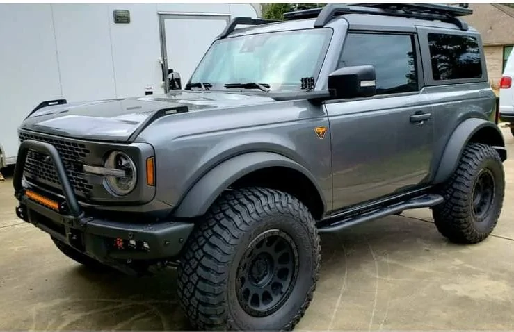 Ford Bronco You can't beat the HARD top! 328127310_940474497006836_1055477818625103842_n