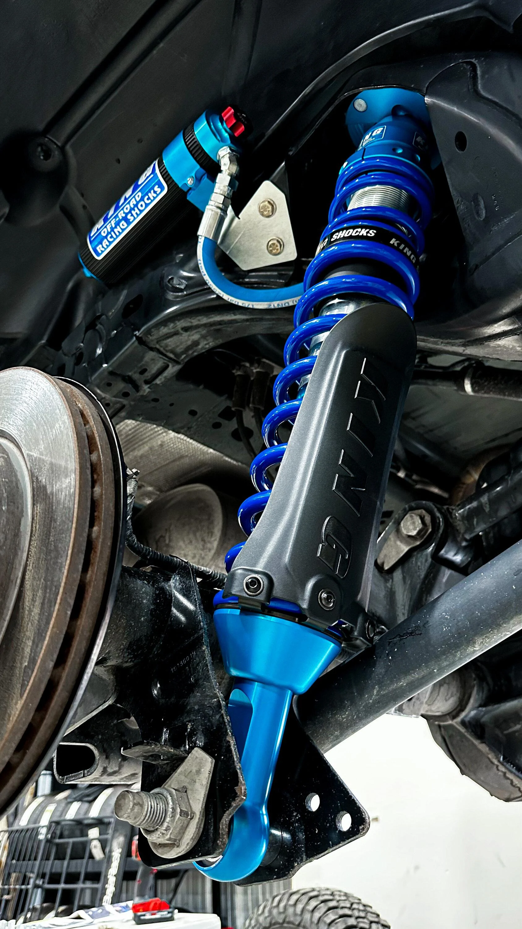 Ford Bronco KING 2.5 PERFORMANCE SERIES INSTALL 993D313E-CE8A-4BDE-BA2F-6A930AC86BDB