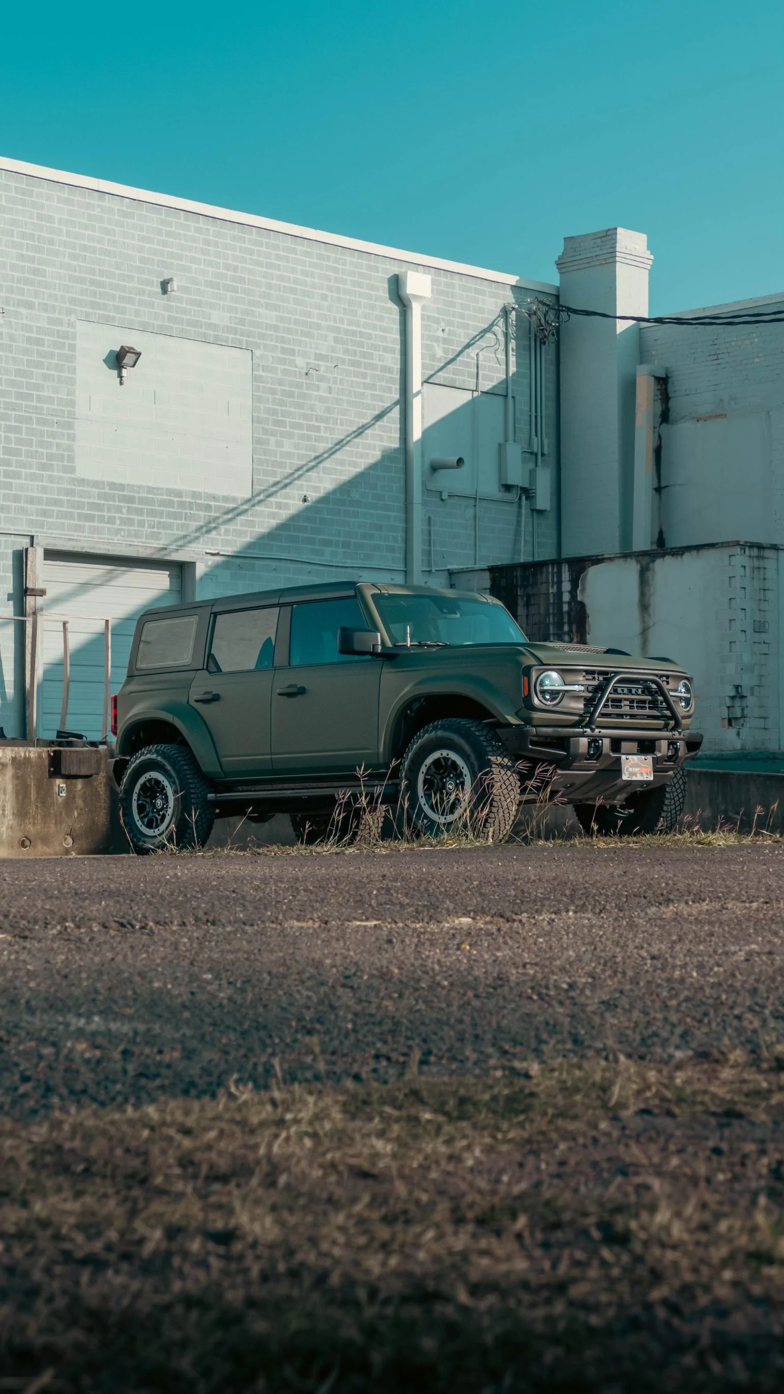 Ford Bronco ADV Fiberglass Fenders and Ram Air Hood Installed on Matte Olive Basesquatch B7756990-9305-4448-91B7-7BFE5CC337BE