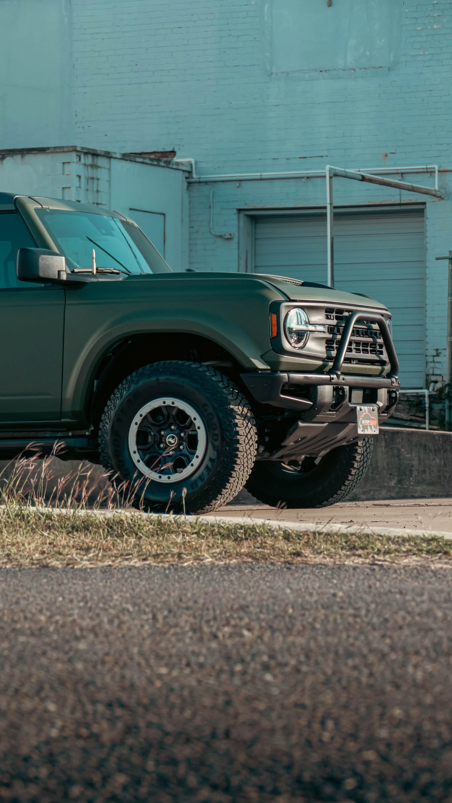 Ford Bronco ADV Fiberglass Fenders and Ram Air Hood Installed on Matte Olive Basesquatch BB77F6FB-E13E-454E-AFF4-40DAE2EF3E33