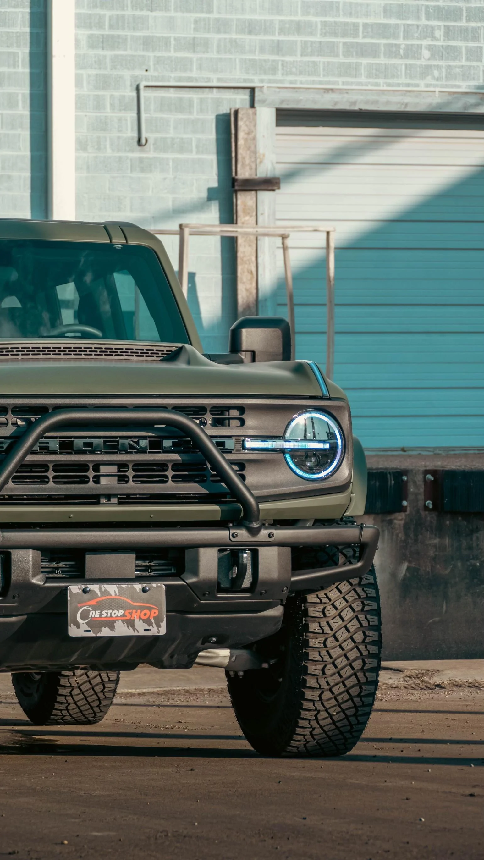 Ford Bronco ADV Fiberglass Fenders and Ram Air Hood Installed on Matte Olive Basesquatch 03609F15-B497-4C26-9037-BA3AFEA83A9D