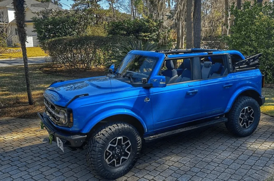Ford Bronco You can’t beat the SOFT top! 1678981779421