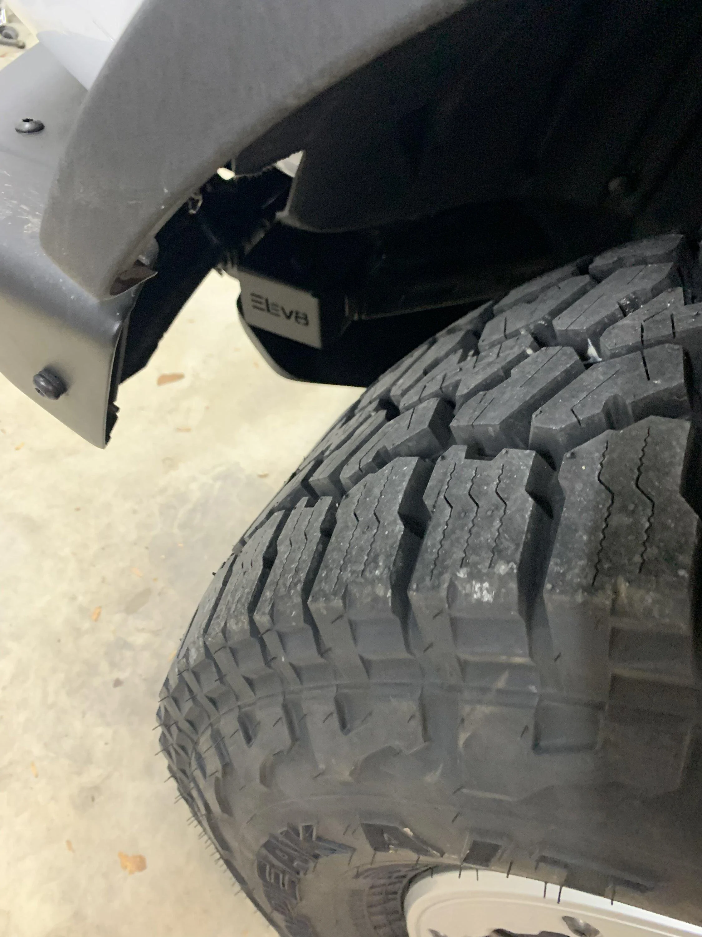 Ford Bronco Are there Crash bar plugs for SAS model Broncos? CA71E3EE-95A1-490A-99E8-8C9C0848FD7E