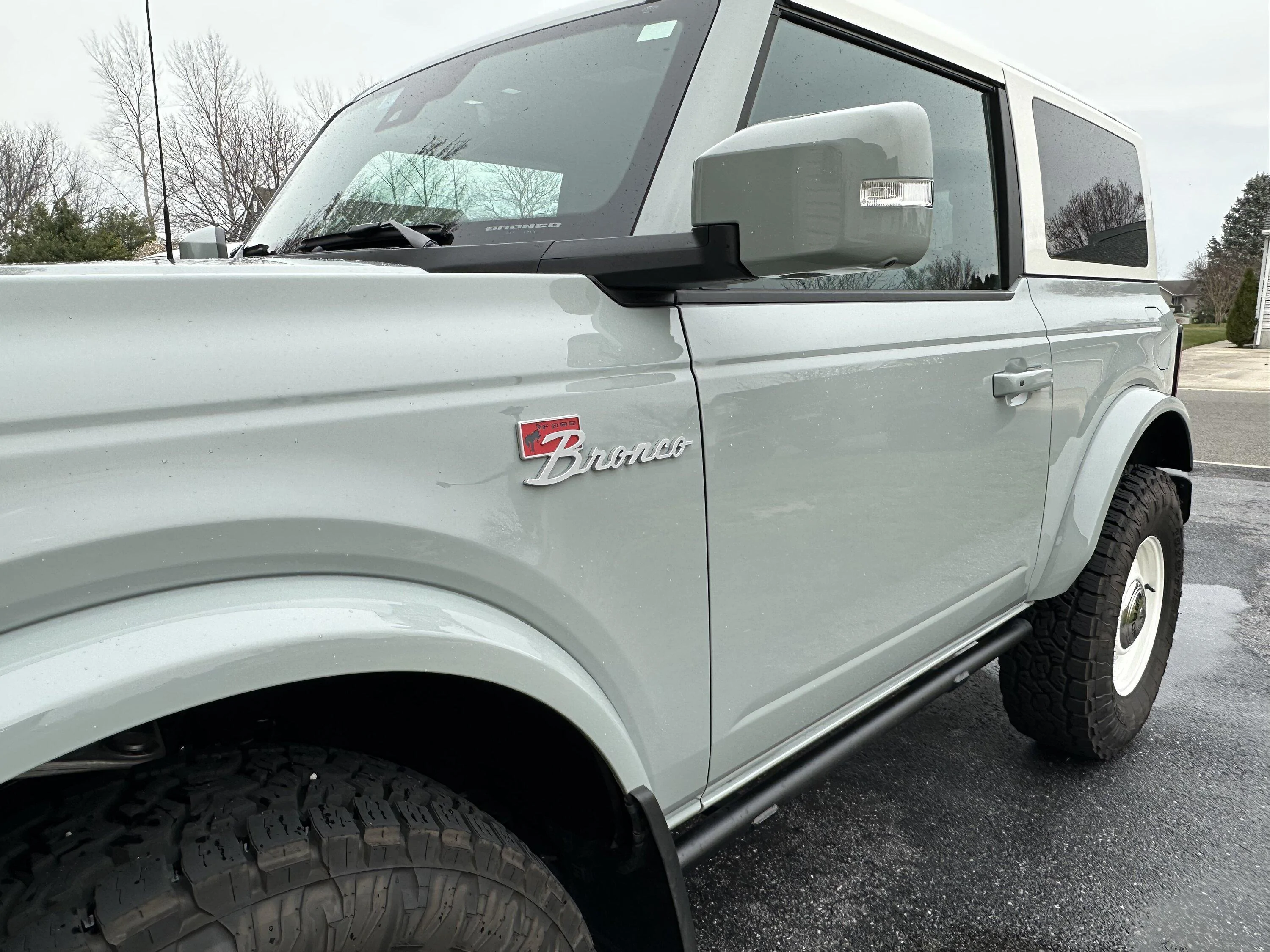 Ford Bronco DNA Emblem C008C728-02E3-4EE3-9F49-39D4C34152B4
