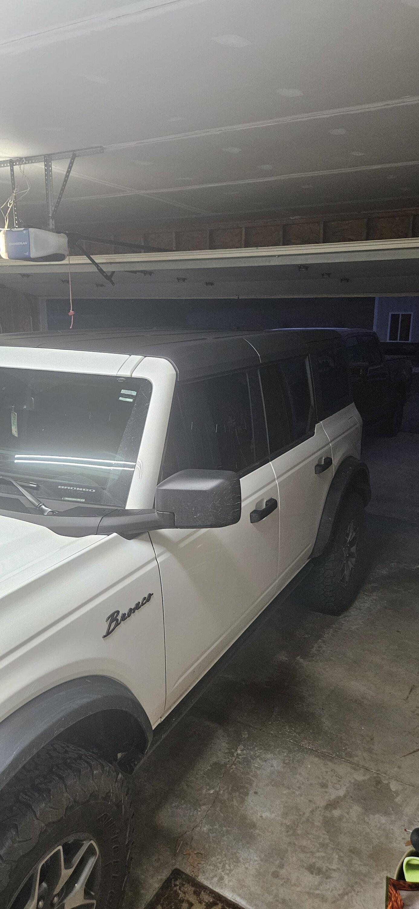 Ford Bronco 4 door mic top 20230317_200102