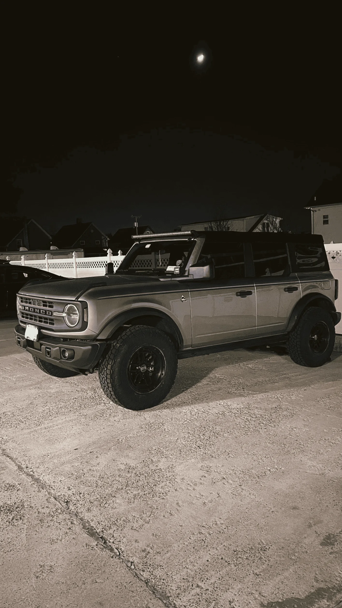 Ford Bronco ICONIC SILVER Bronco Club nightpicPNG