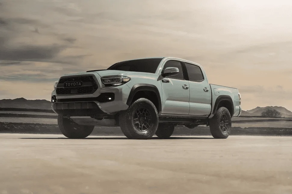 Ford Bronco Cactus Grey vs Lunar Rock 1602684555376