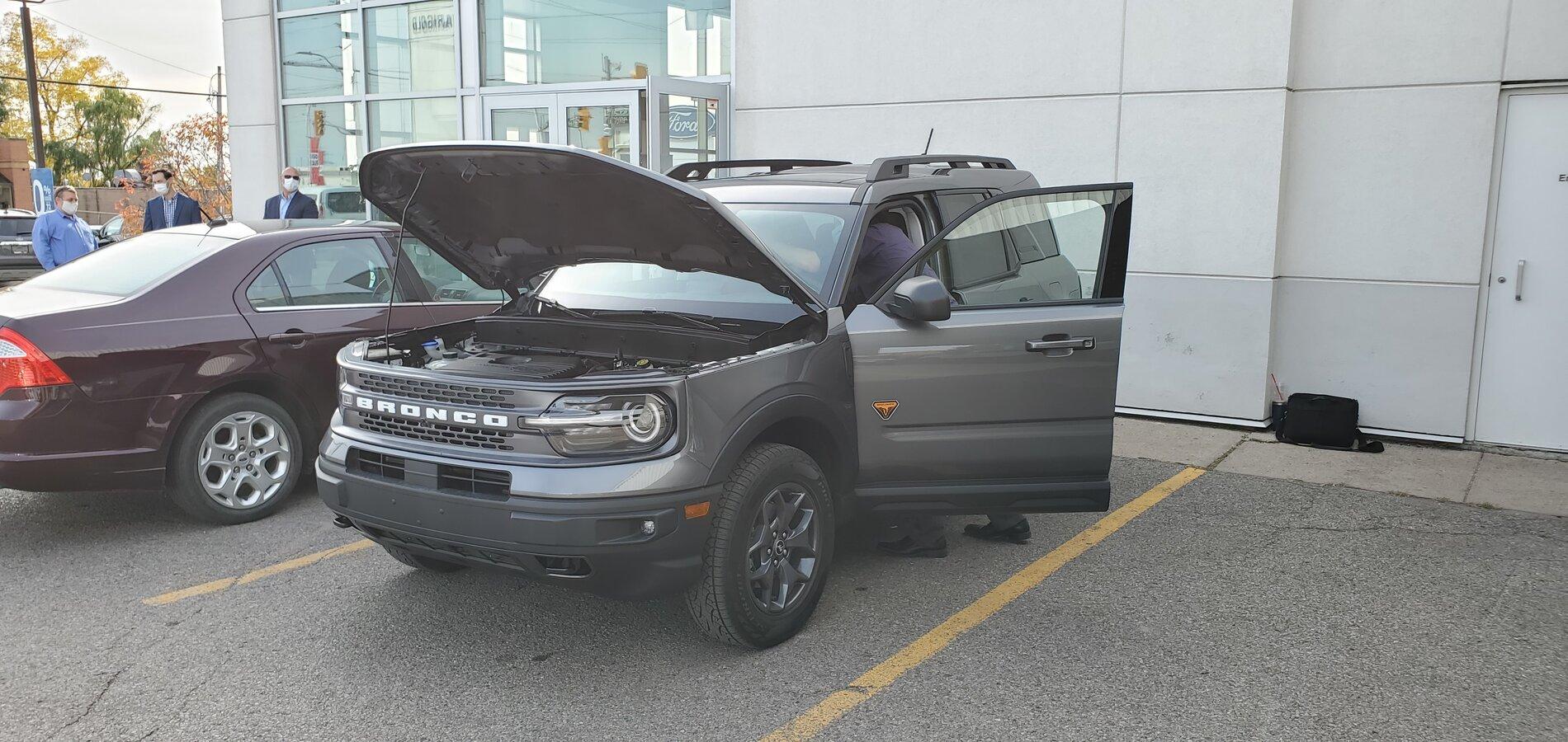 Ford Bronco Carbonized Gray Paint Thread 20201014_144220