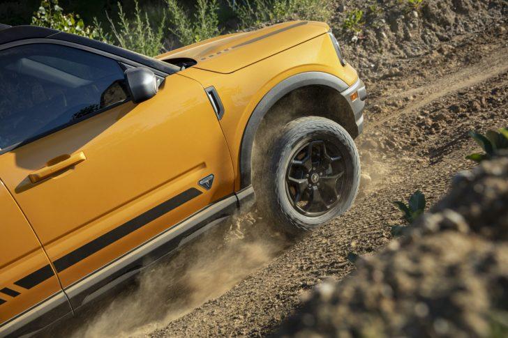 Ford Bronco First Edition decals??? 04-First-Edition-29-inch-all-terrain-tires-728x485