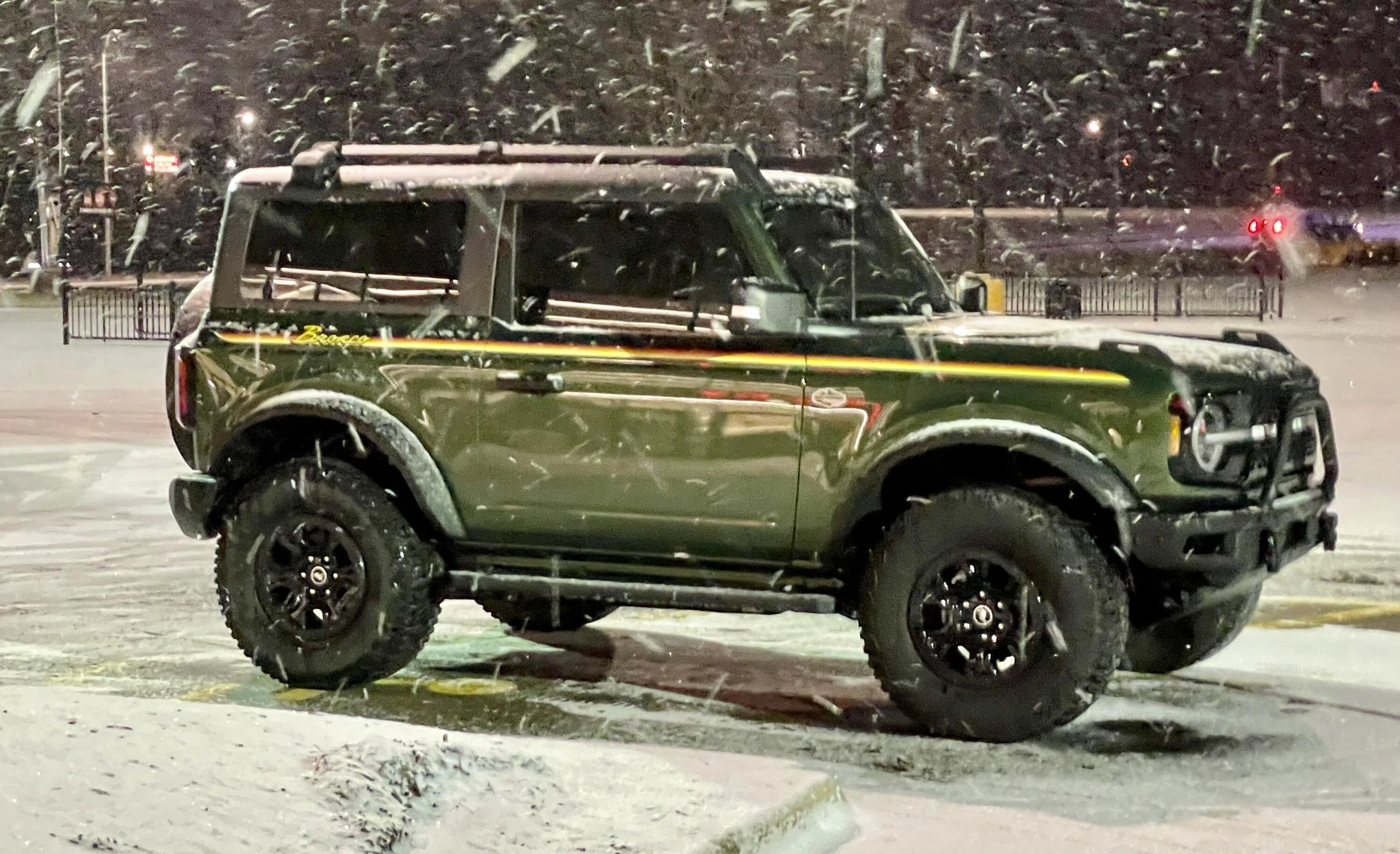 Ford Bronco Boring paint options? 8D6D6A66-5BE5-4ADB-9E31-003A1ABB50AB