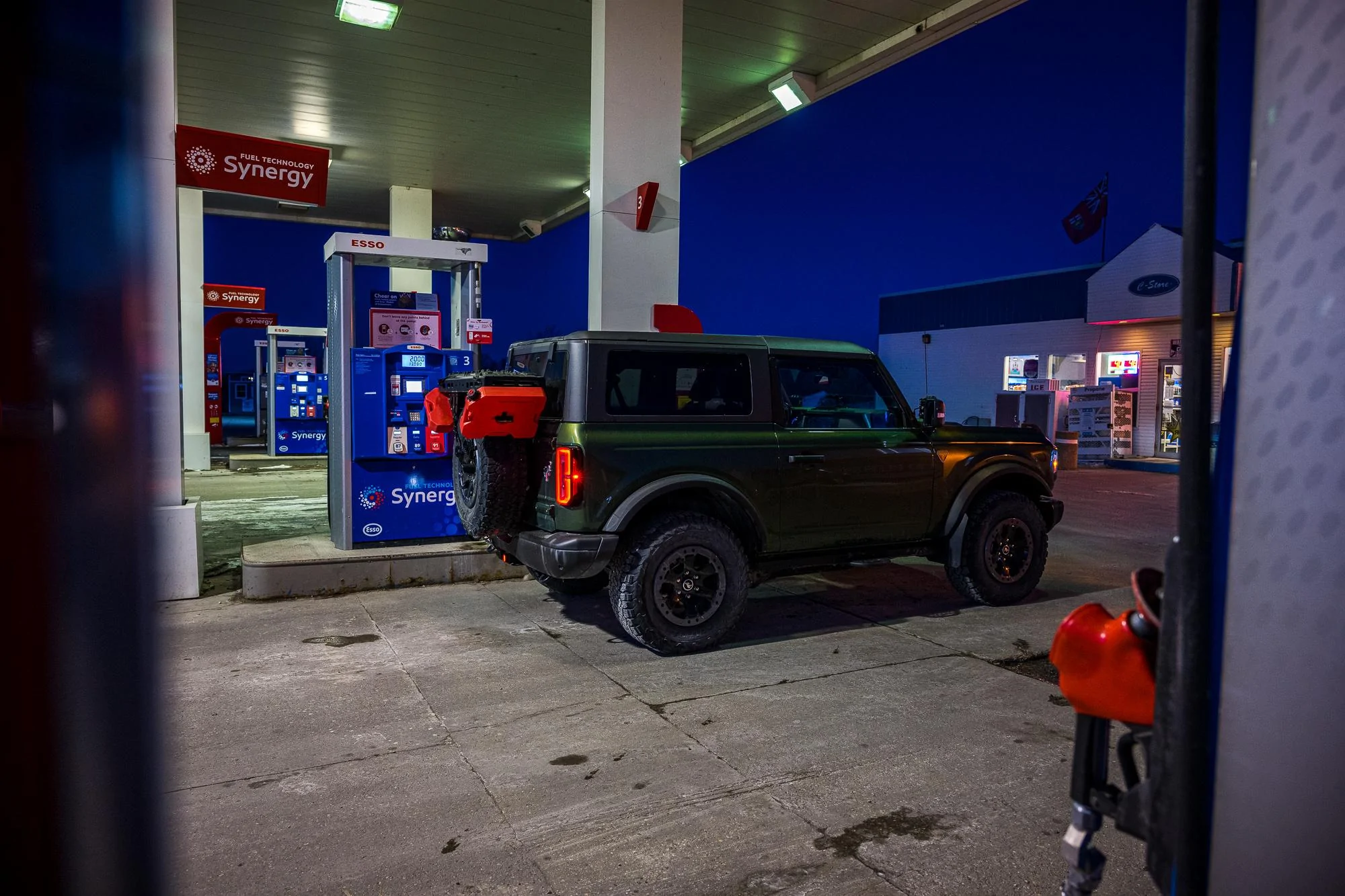 Ford Bronco ERUPTION GREEN Bronco Club March 18, 2023_4555-LR