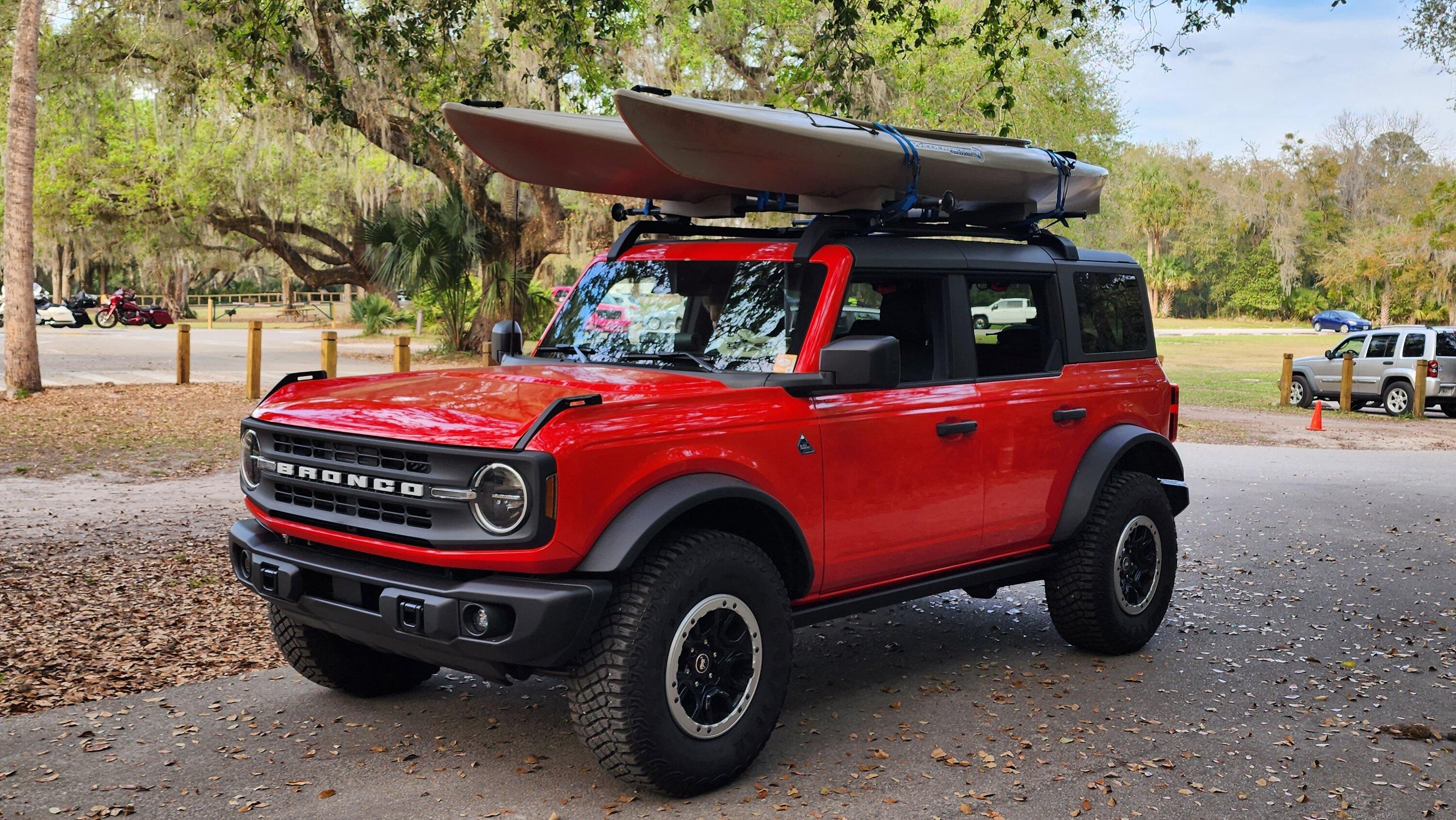 Ford Bronco Boring paint options? 20230224_163906