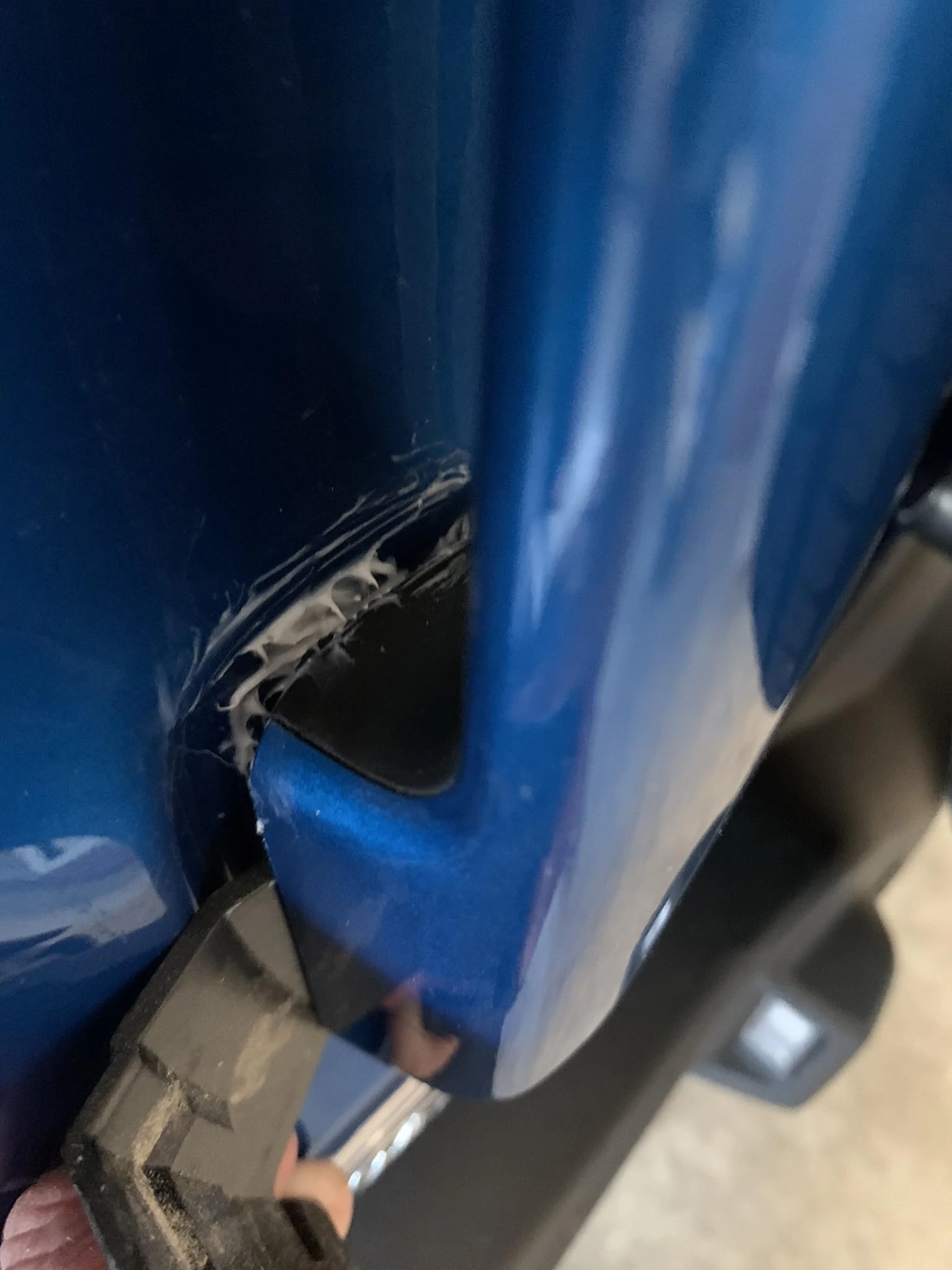 Ford Bronco Update on tailgate rattle, with photos tailgatefix2