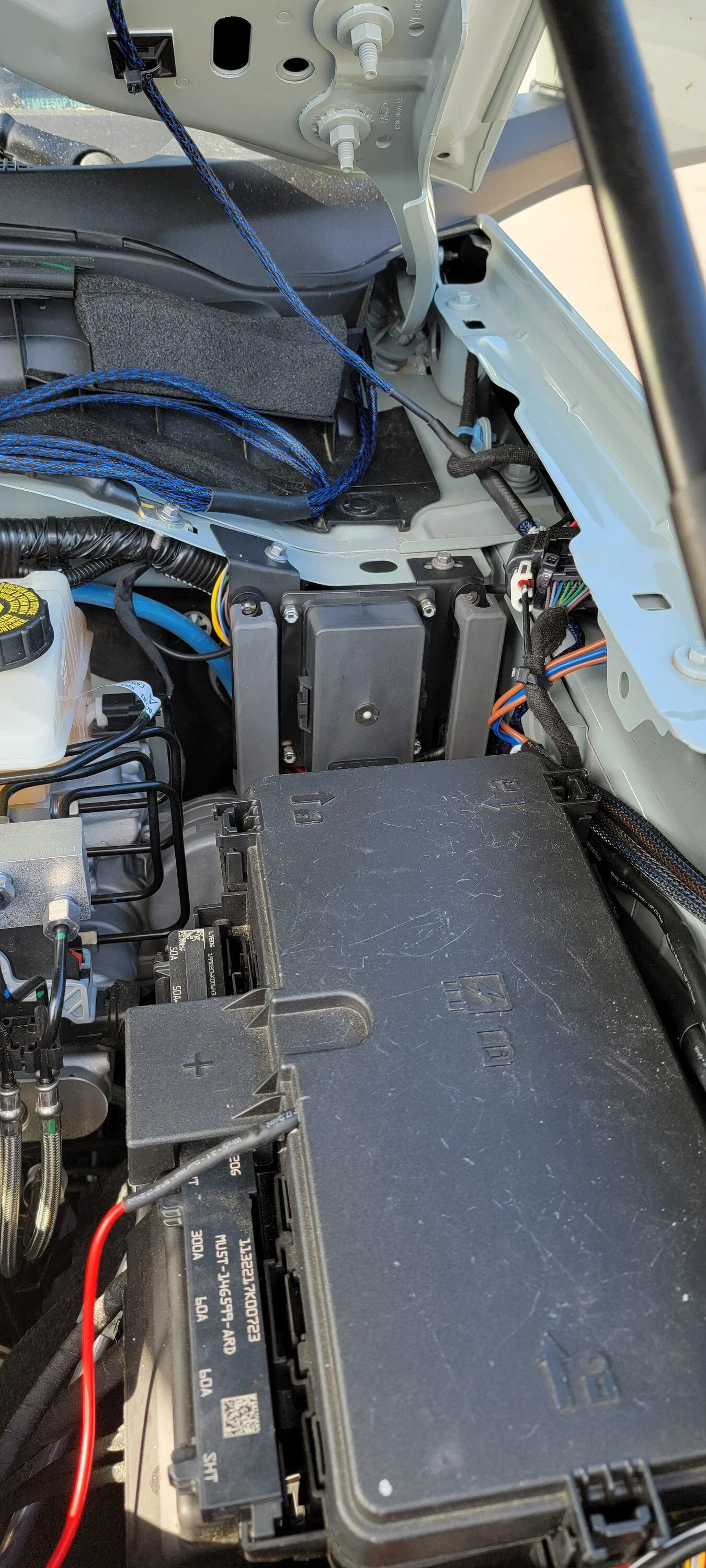 Ford Bronco Project: 100% waterproof fuse box for my off-road lights 20230319_161745
