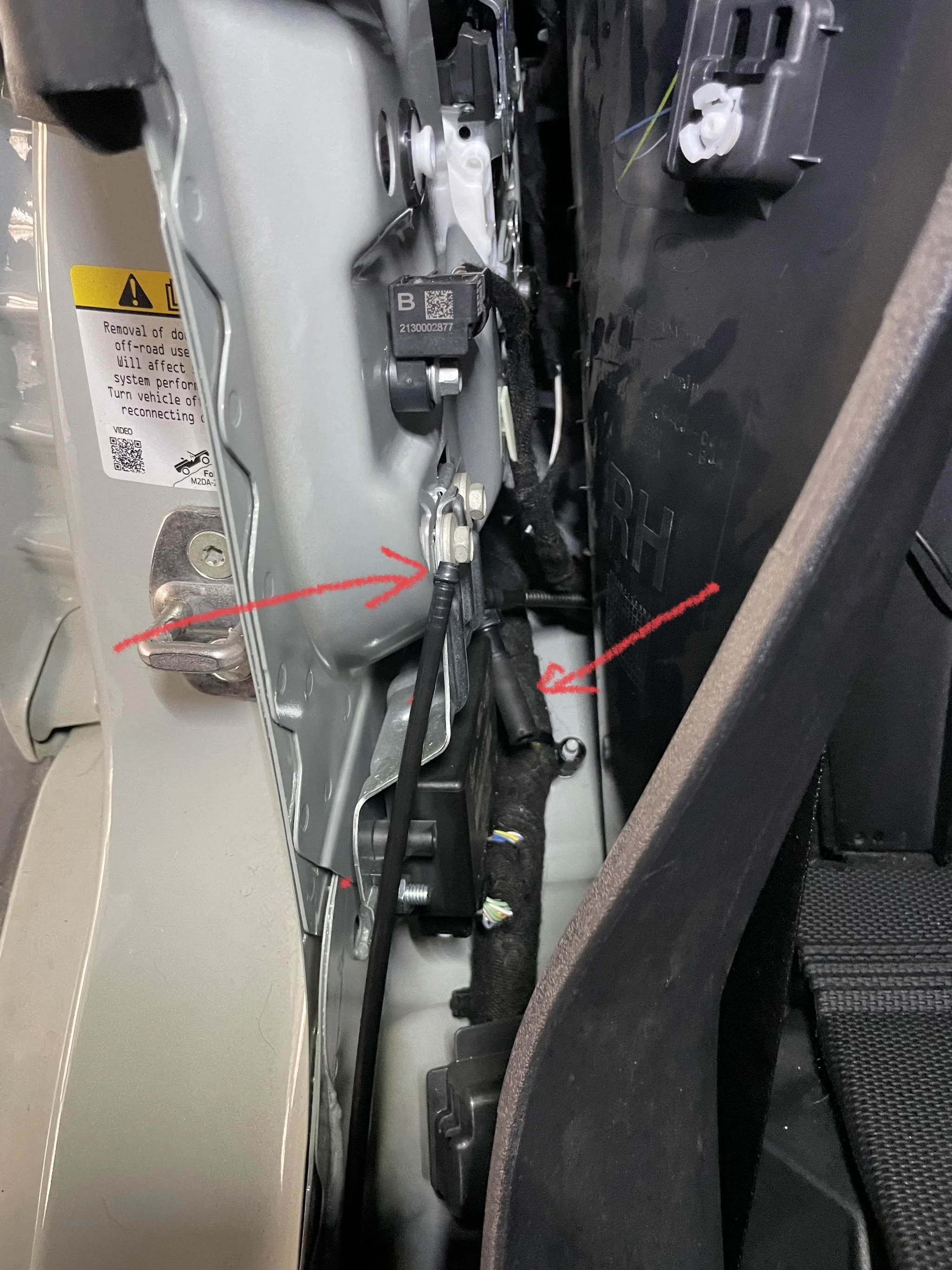 Ford Bronco Low Windshield Wiper Fluid (leak) 7E8C51E2-9C17-47AE-AEF8-FD6DD96B97AF
