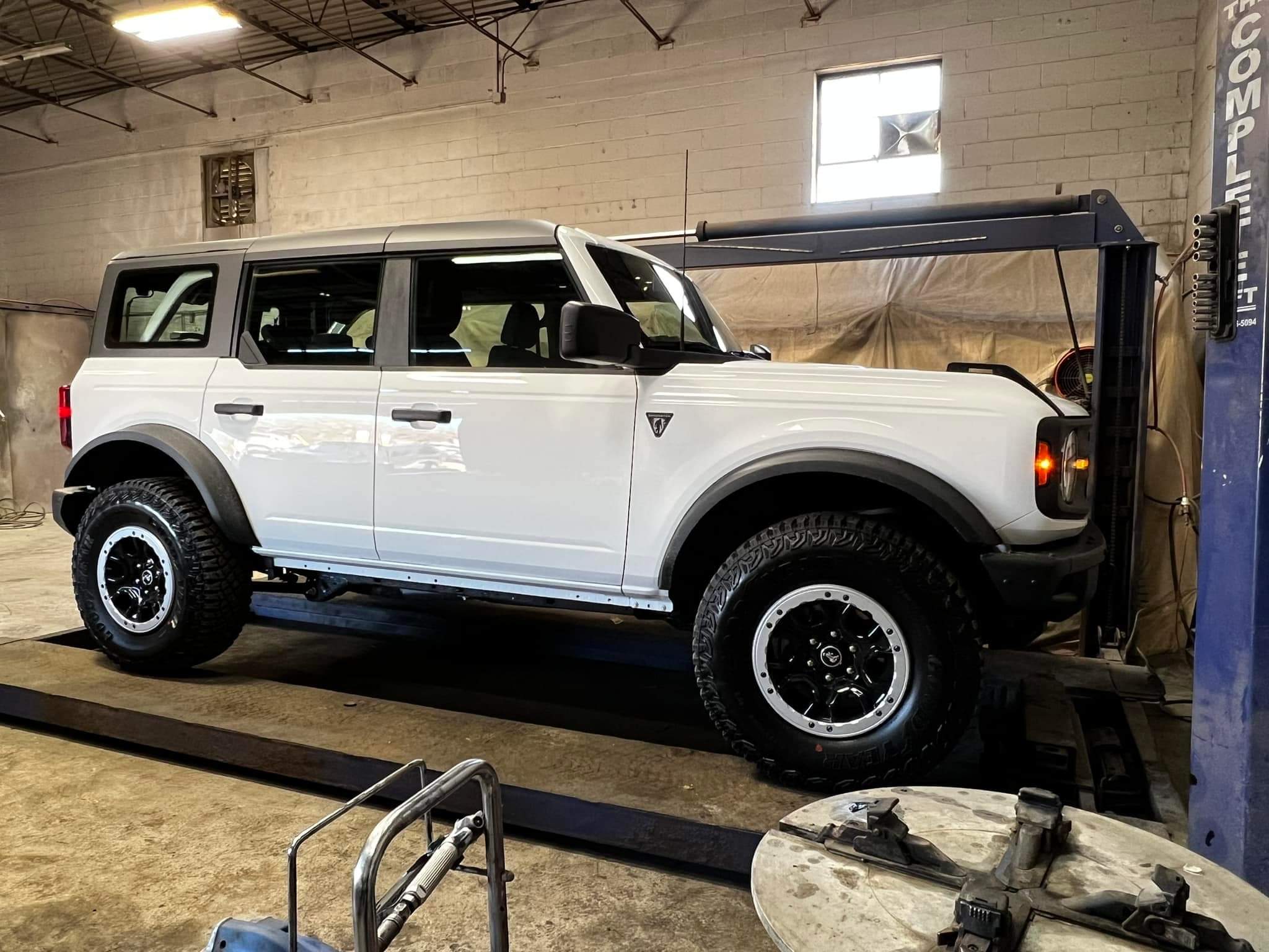 Ford Bronco Boring paint options? 3D1E8BC1-F010-407D-A32A-A0A5D81C9631