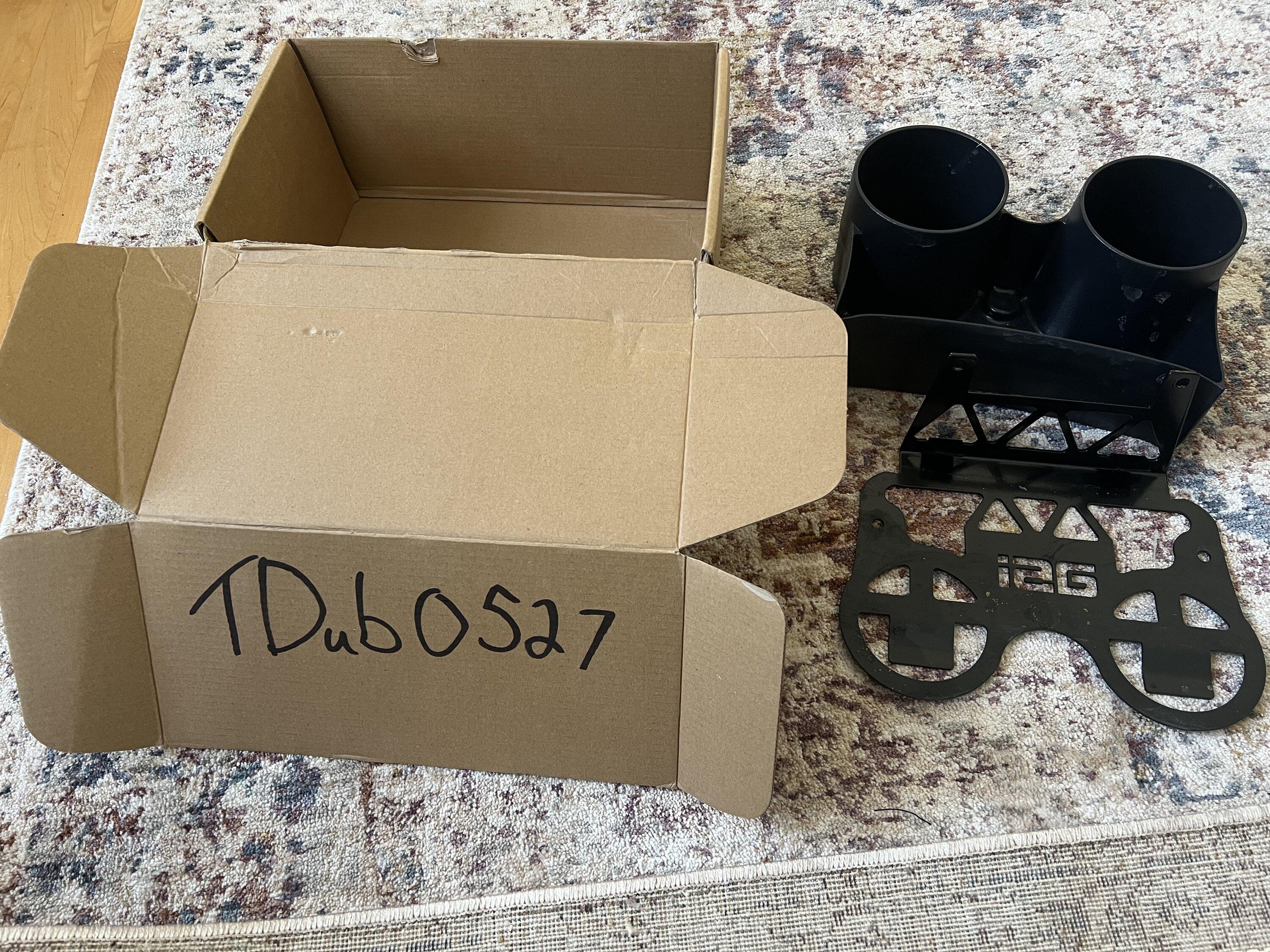 Ford Bronco IAG cup holders - Free A05F7648-86B4-4370-ADFA-22D8A162424D