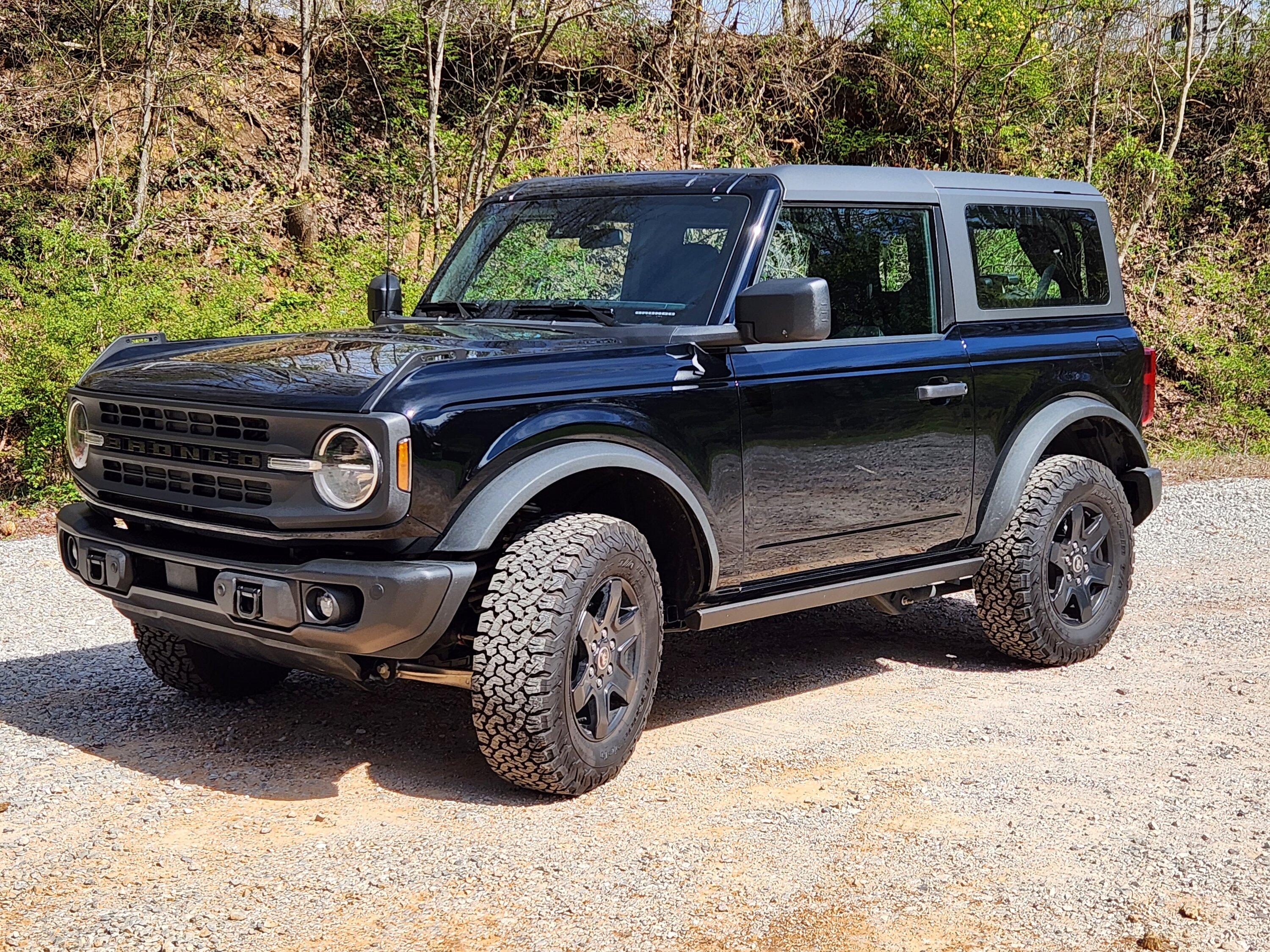 Ford Bronco Boring paint options? 20230316_121903
