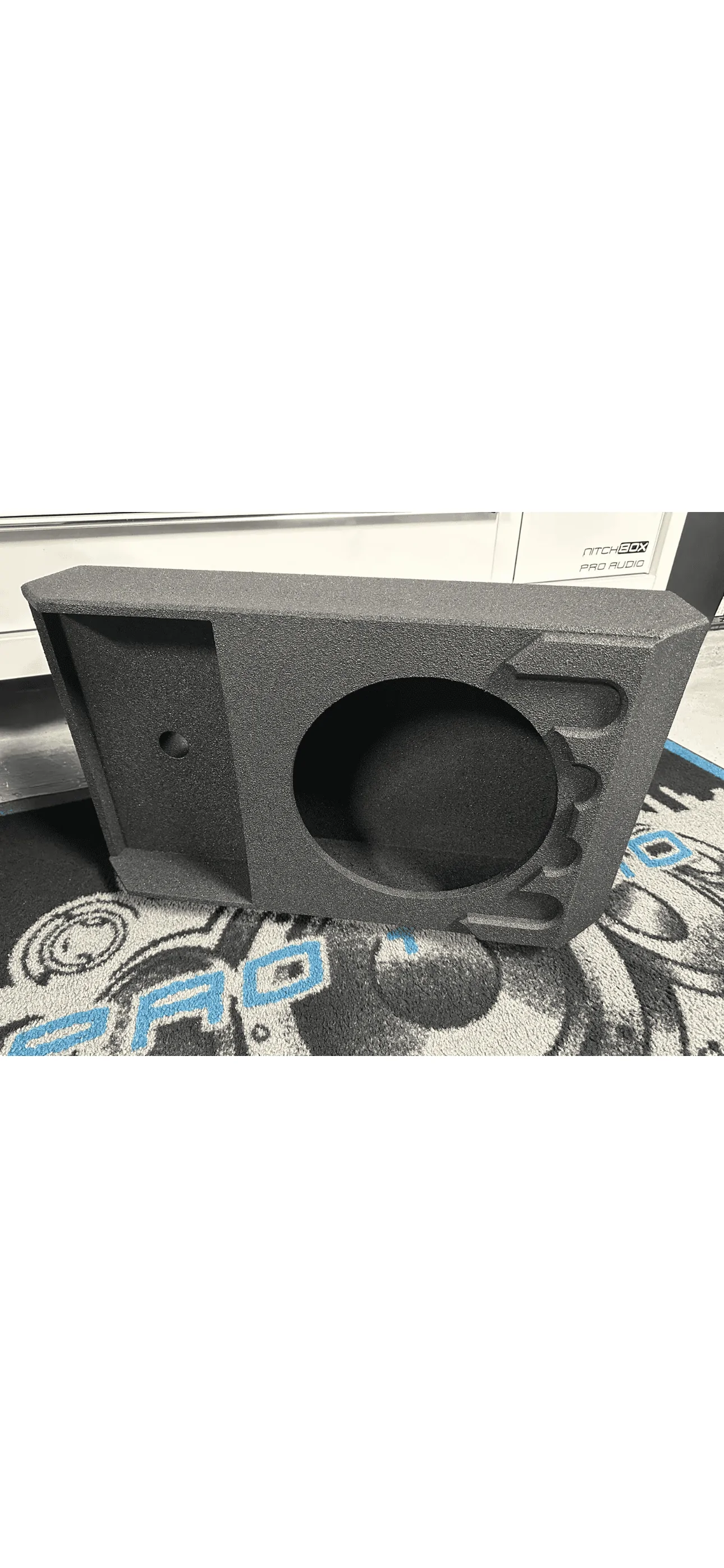 Ford Bronco Looking for the Stinger tailgate mount subwoofer 059A1BF0-2145-4232-B3FB-C7D3B38C82C6