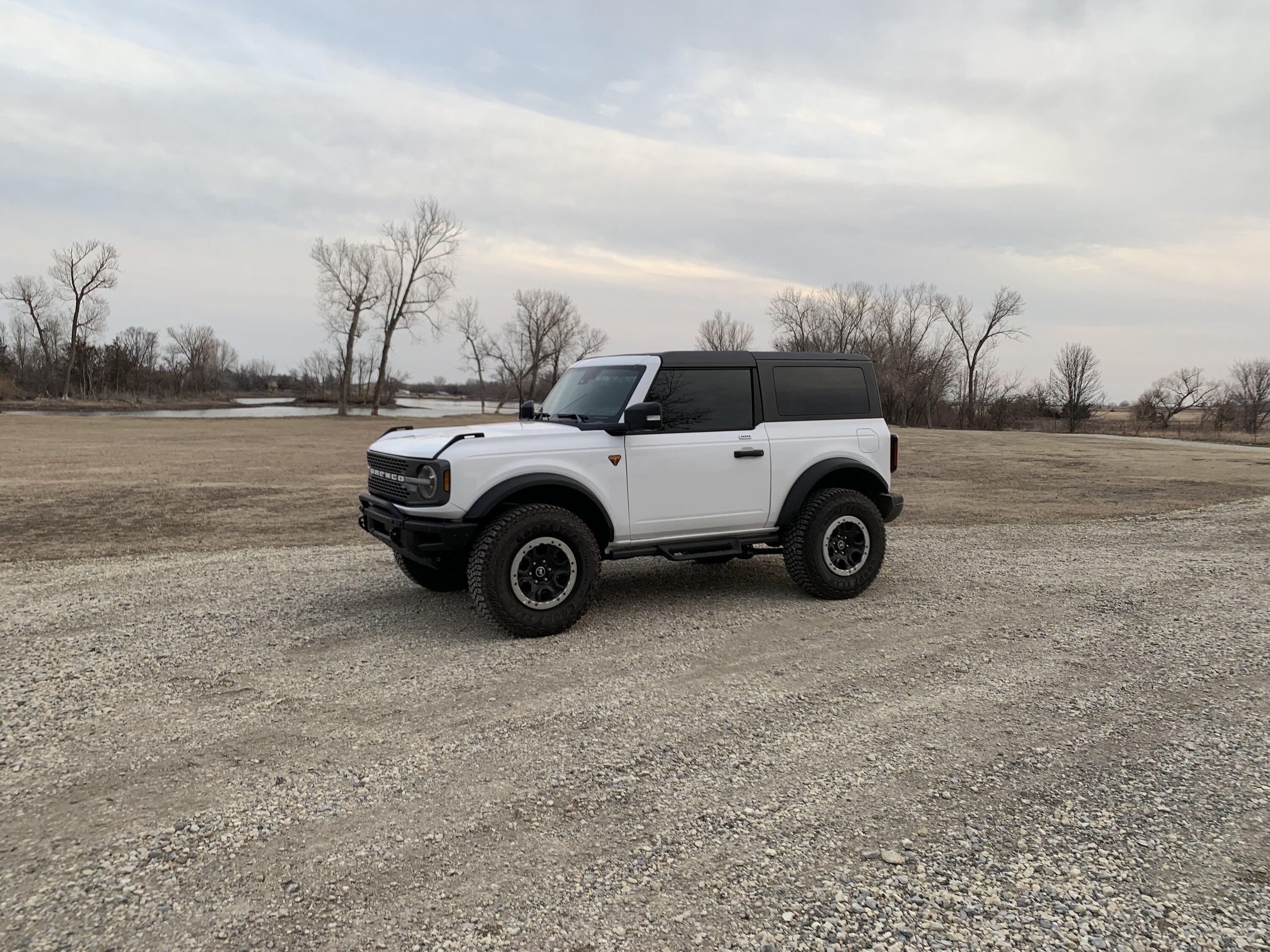 Ford Bronco Bronco Team 2 door. 1a650bb1-2317-4d09-a9f2-a29630e51d11-jpe