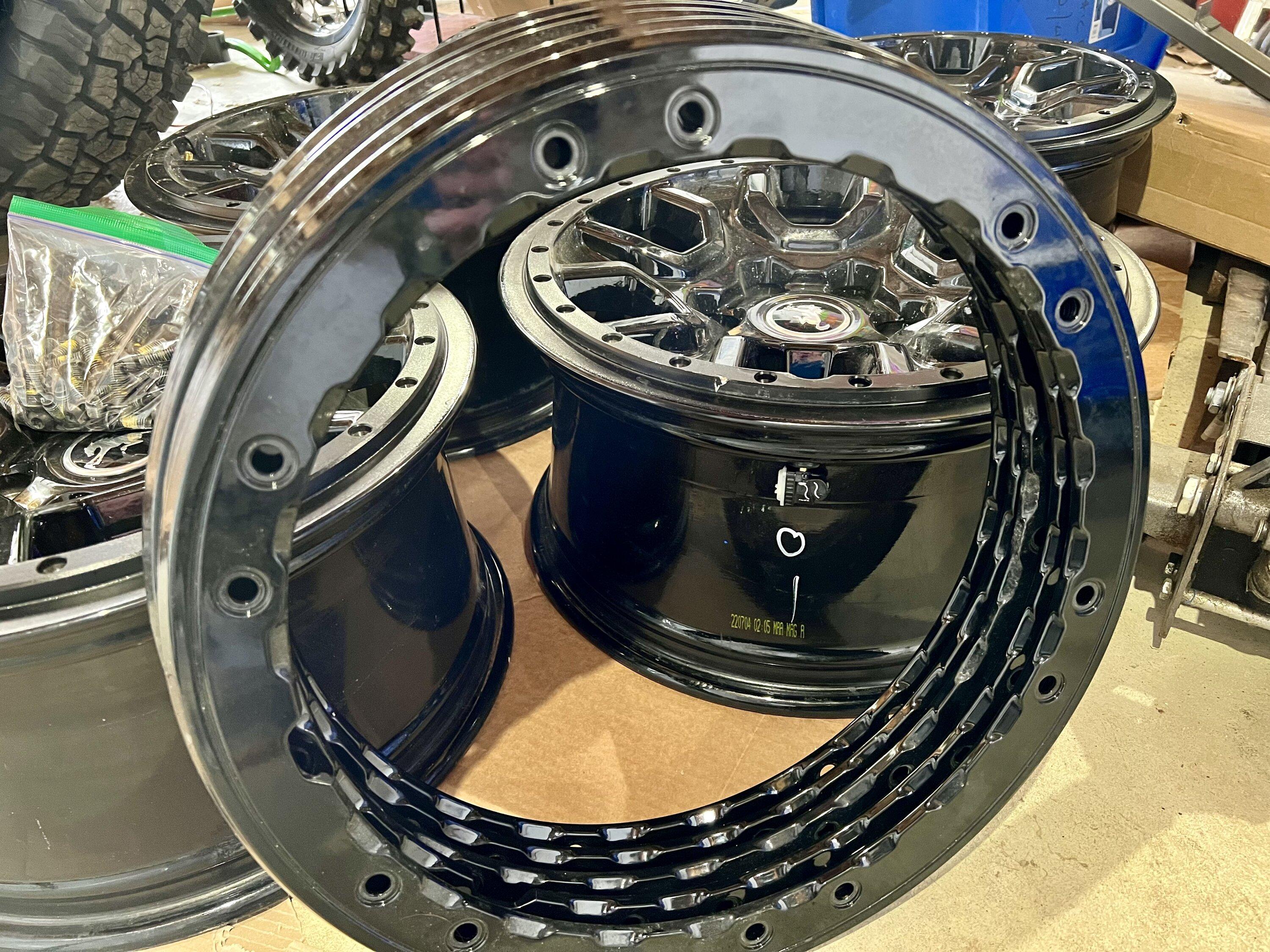 Ford Bronco Five WildTrak Wheels 3CDA8F63-9A74-4018-A1E5-C91DD3E1ED47