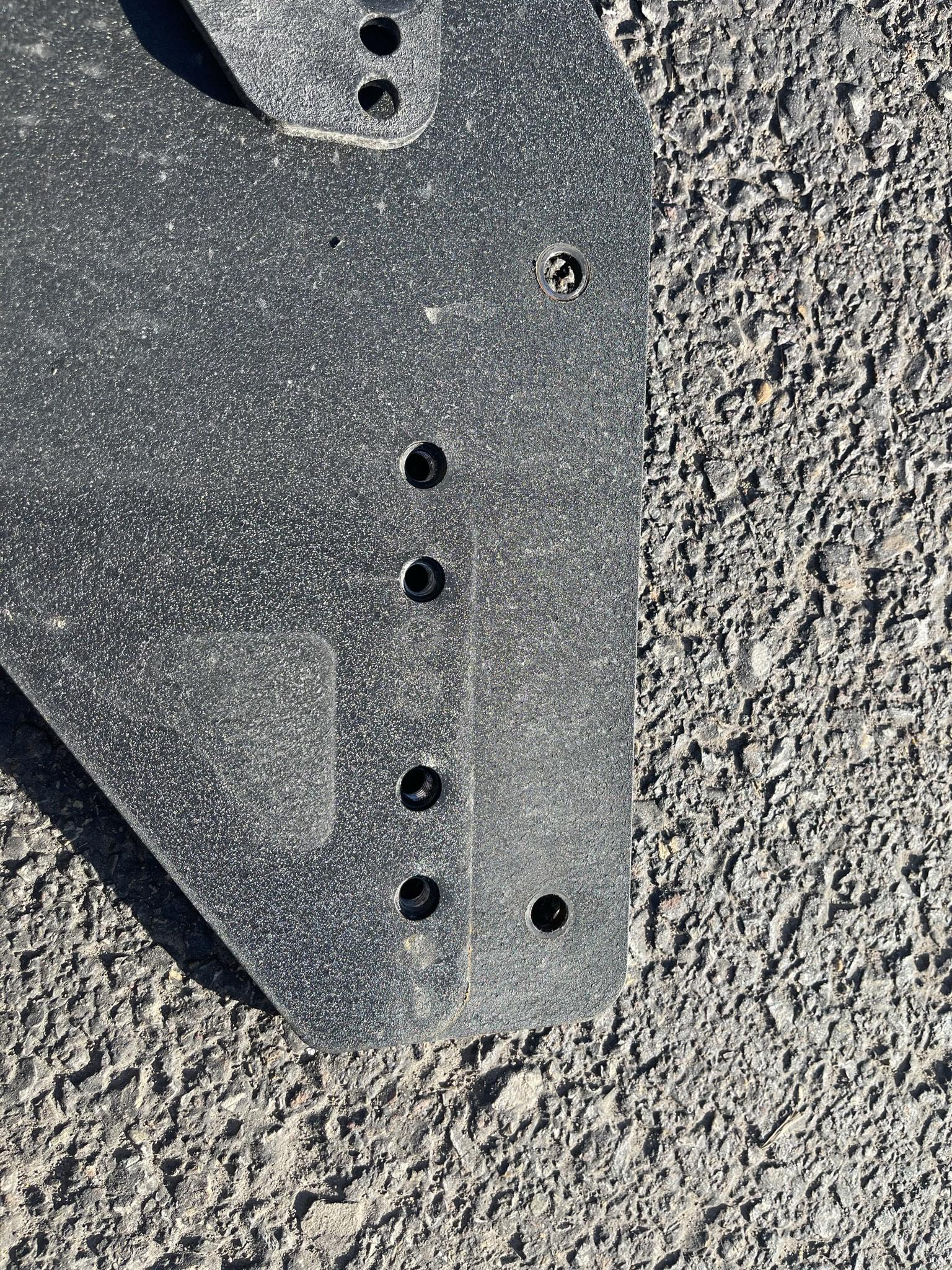 Ford Bronco Hammerbuilt Tailgate Reinforcement 9-A119-A7-0722-4112-95-BD-F70-E22-F5-B13-B-1-102-o