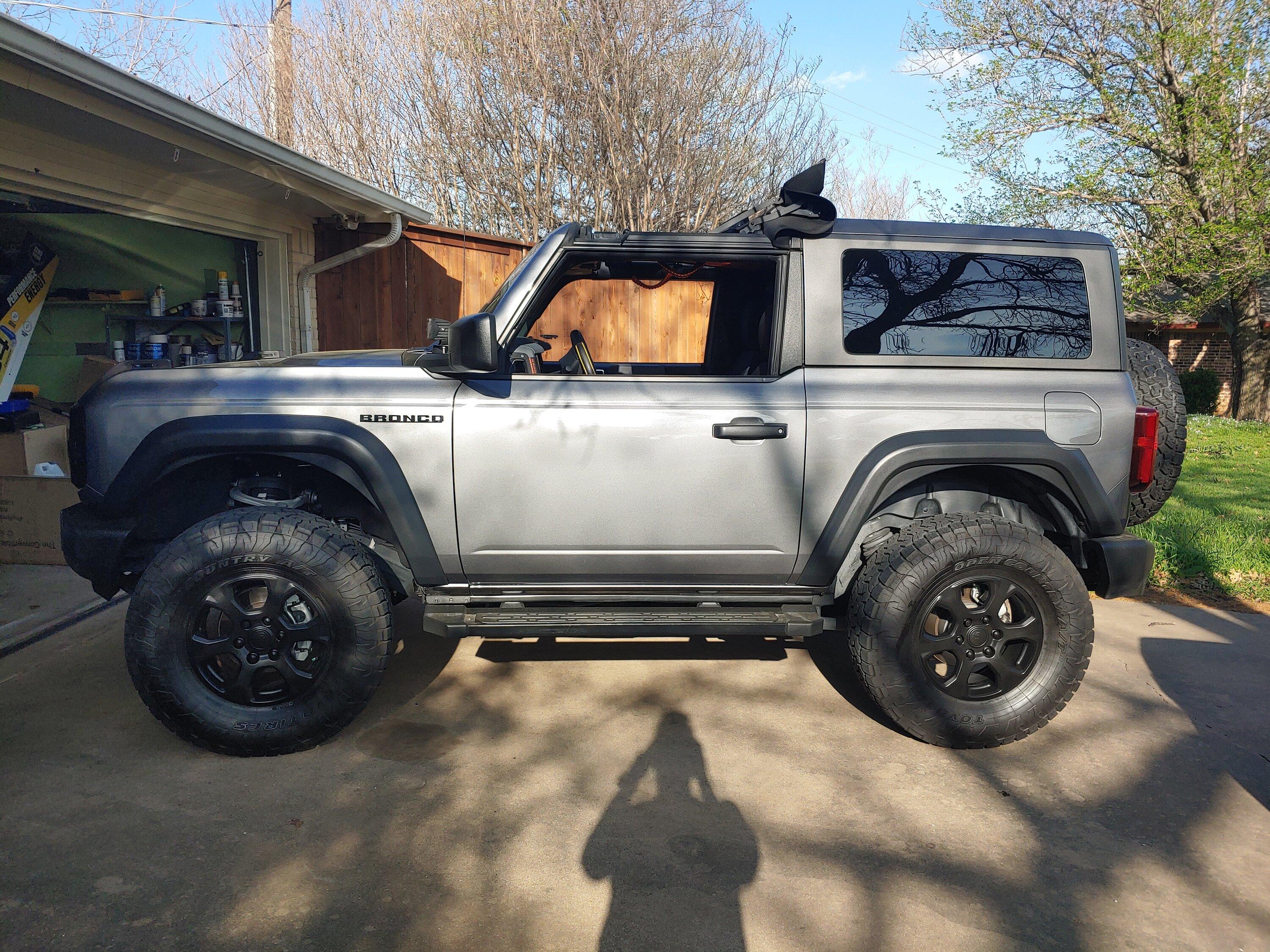 Ford Bronco Bronco Nation fender emblem install 20230322_174413