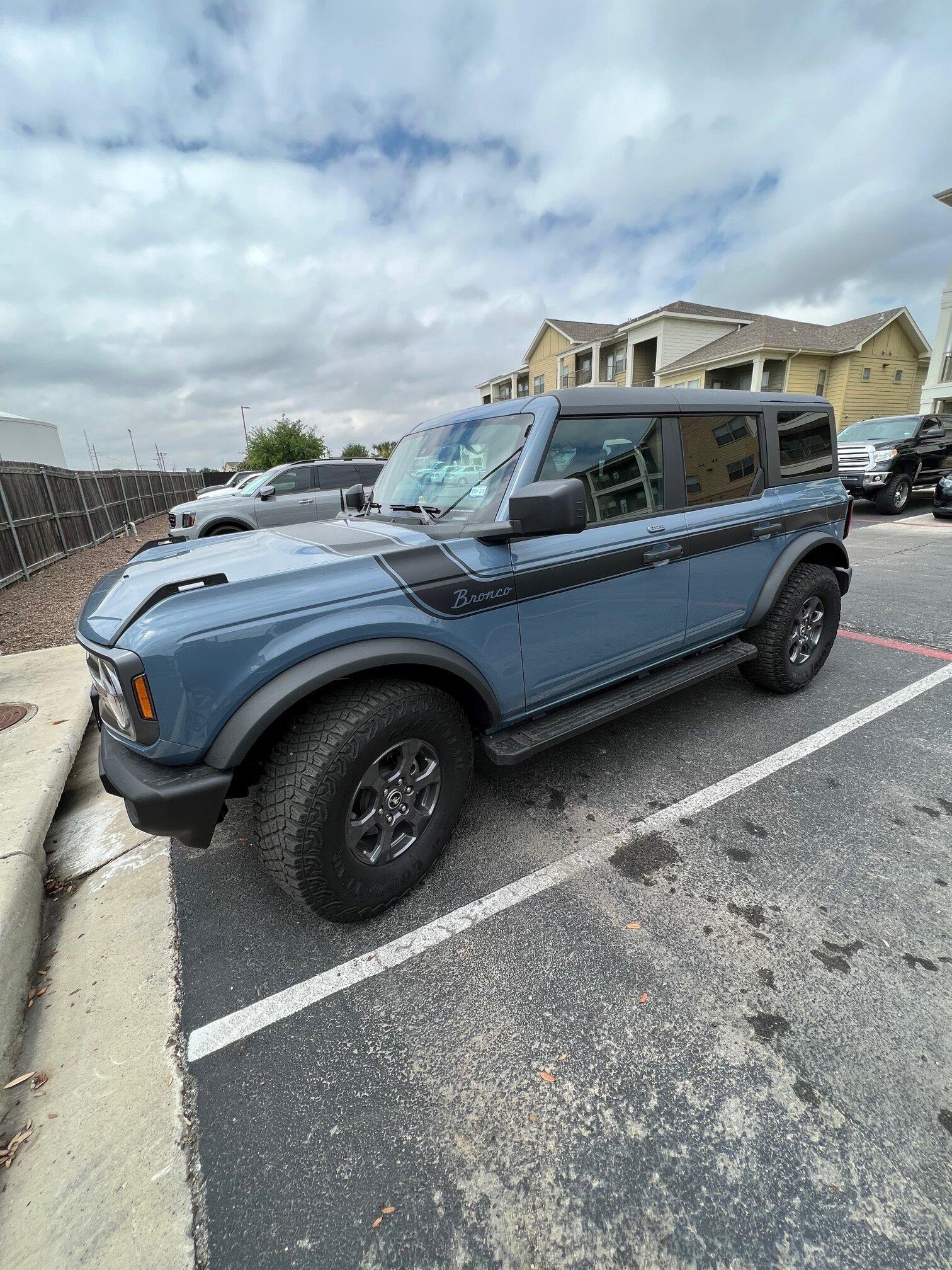 Ford Bronco Put any cool / unique vinyl decals on your Bronco?  Let's see them! bronco