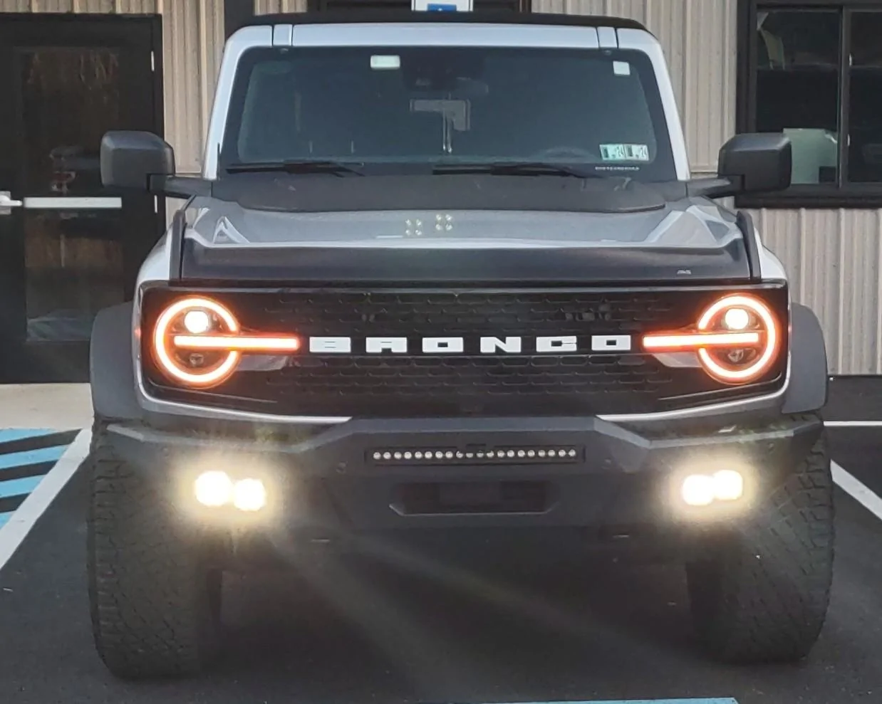 Ford Bronco ICONIC SILVER Bronco Club IMG_20230322_183032739