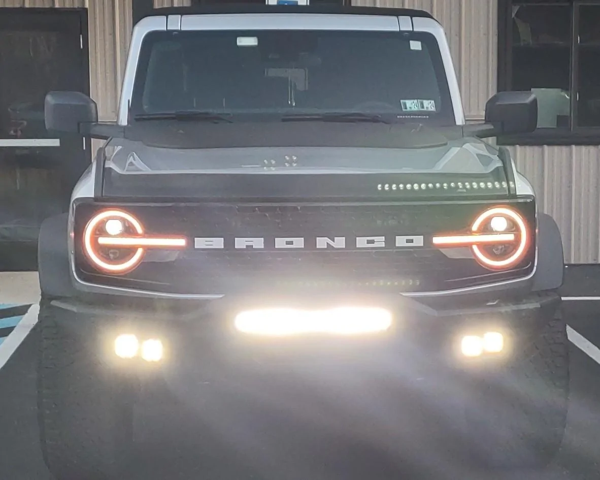 Ford Bronco ICONIC SILVER Bronco Club IMG_20230322_183055387