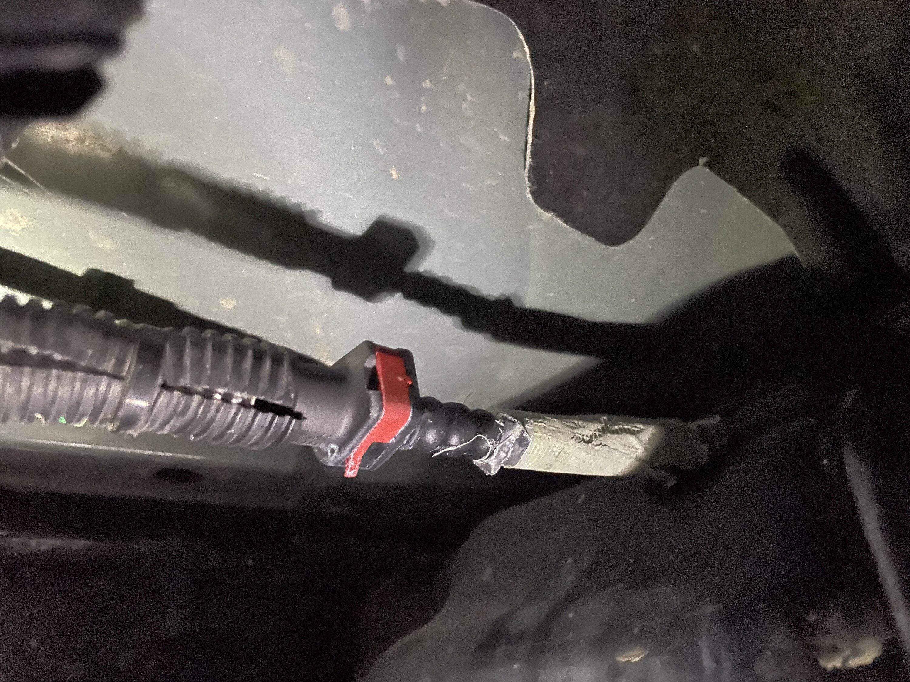 Ford Bronco Leak in gas line A33EBE4C-8961-4752-B01F-1505301B75FE