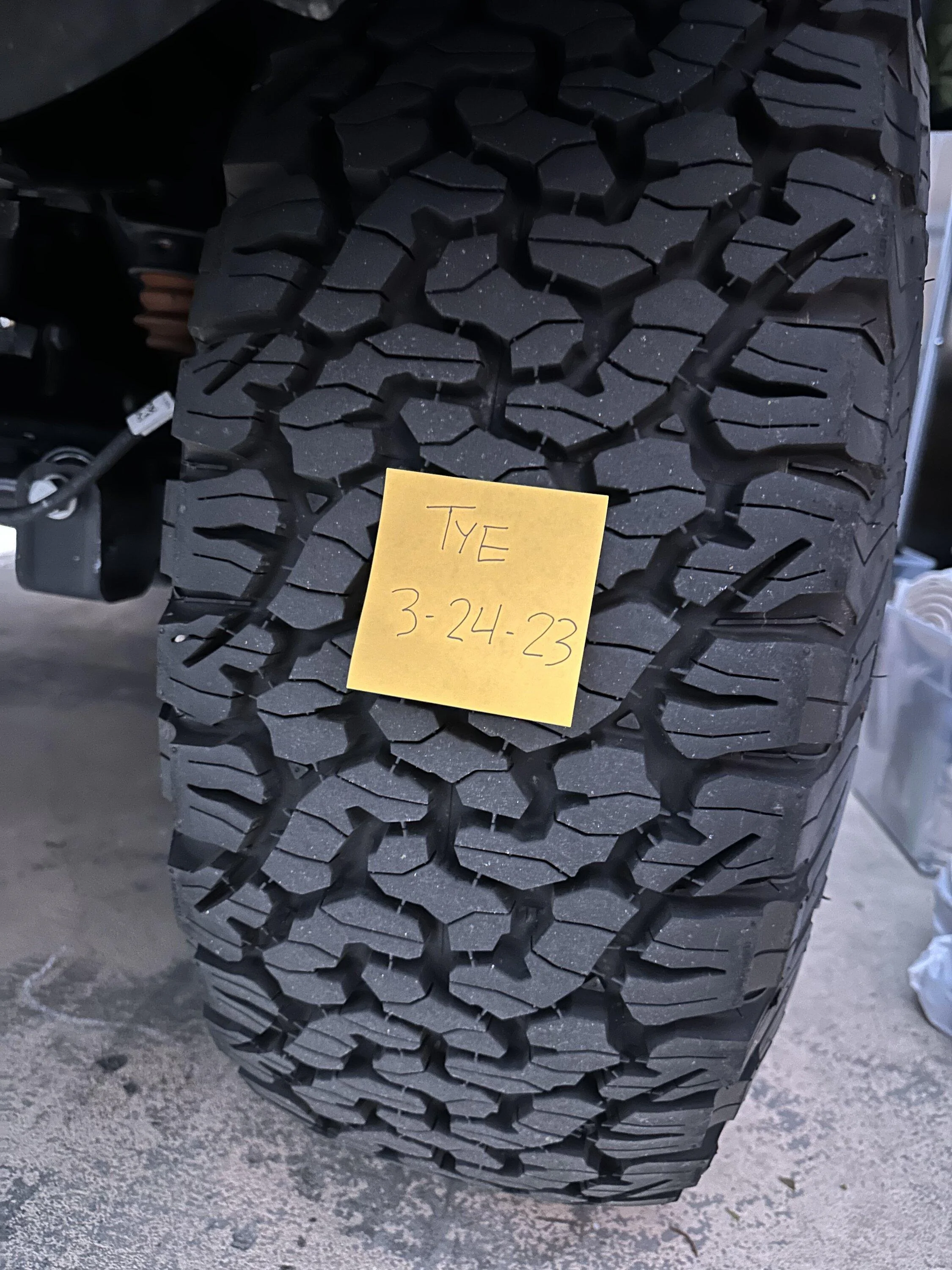 Ford Bronco BFG K02 37x12.5x17  (5) 91726CF7-4687-4B31-B2F6-9D6BF0E79A26