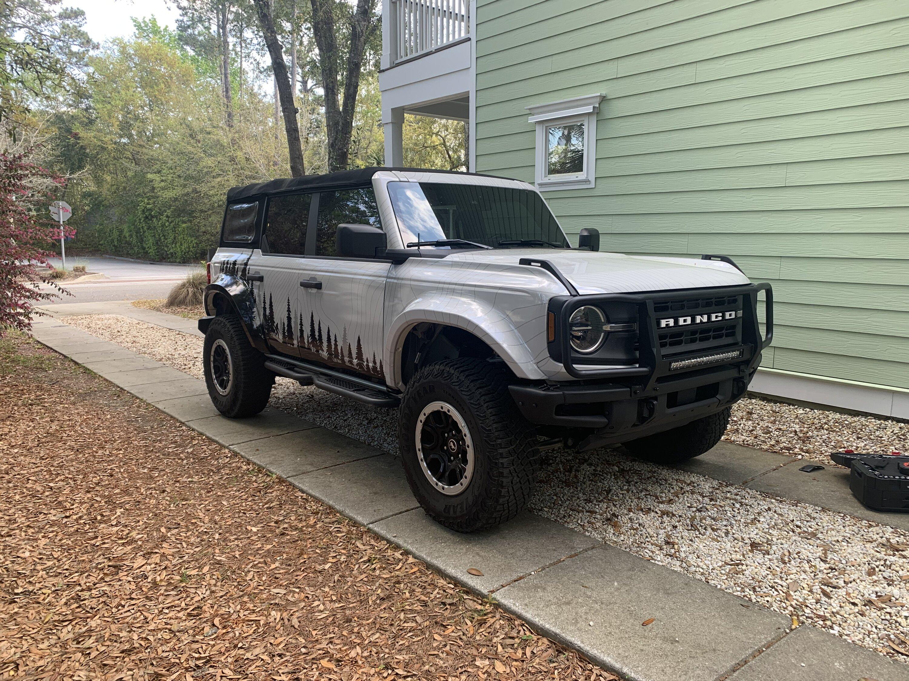 Ford Bronco Put any cool / unique vinyl decals on your Bronco?  Let's see them! 490C7B6C-FC75-467D-816E-7F5305E0143F