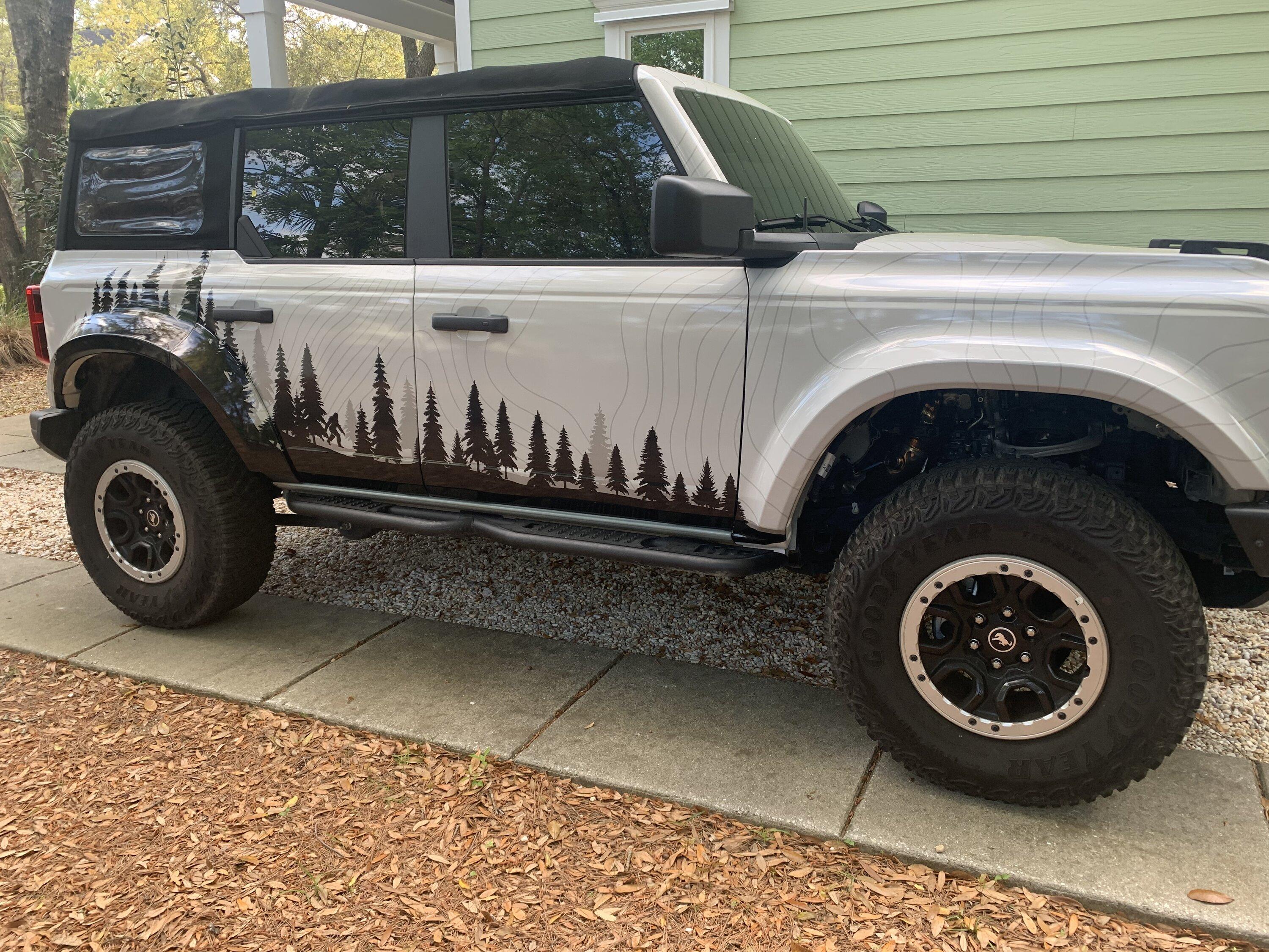 Ford Bronco Put any cool / unique vinyl decals on your Bronco?  Let's see them! 5429CFF1-3774-4D79-8A05-AB8EB6F63596
