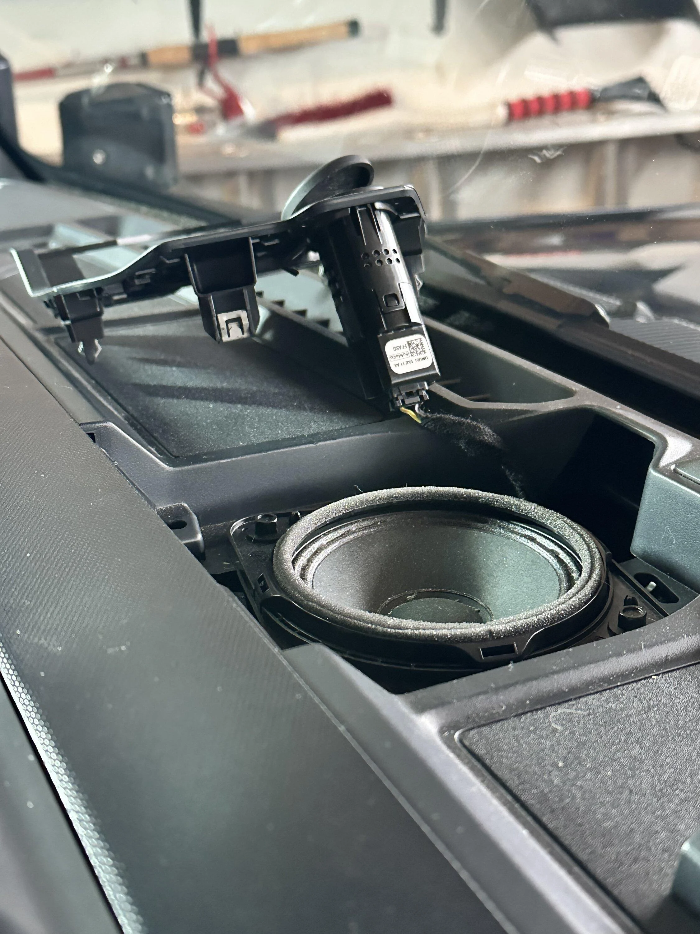 Ford Bronco A Solution to Replace the "third" B&O Ctr Dash Speaker with 3 Matching Upgrades 7CF9FCC4-A739-410E-A131-3D79B92B09B5