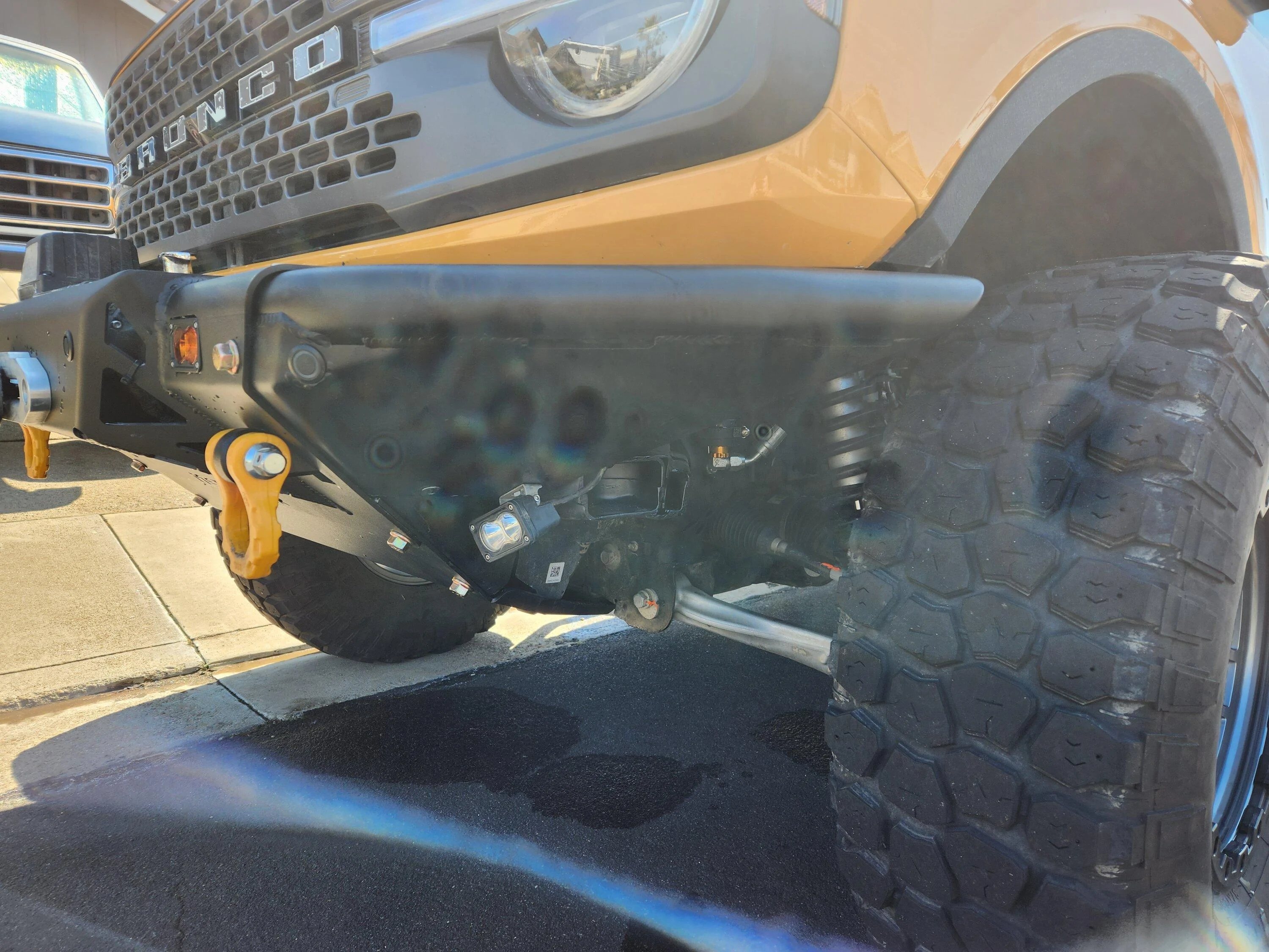 Ford Bronco Metalcloak front bumper installed 20230325_115404