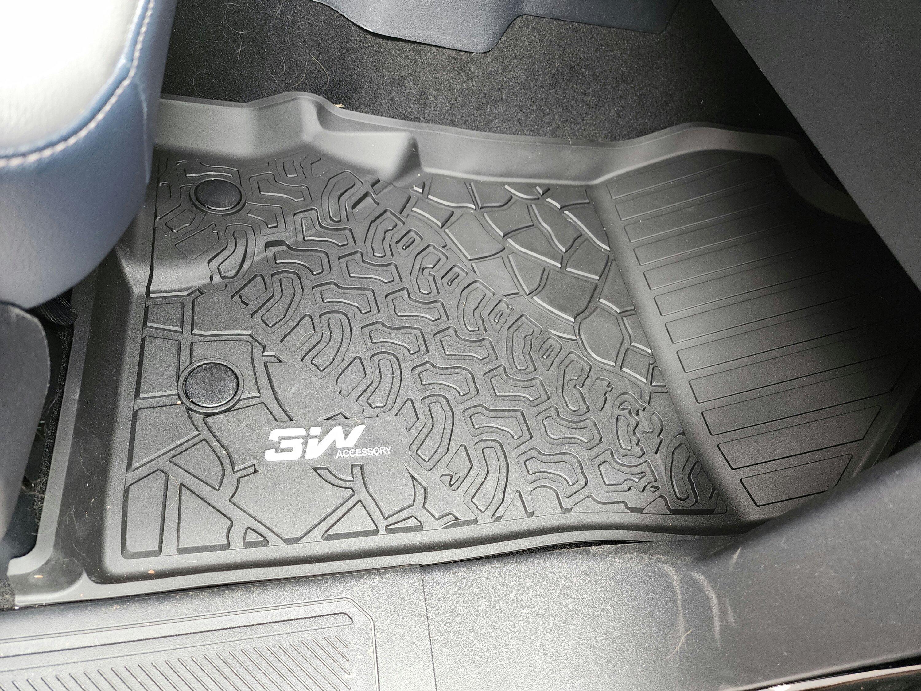 Ford Bronco 3W Auto Life Floor Liners Review 20230325_130013