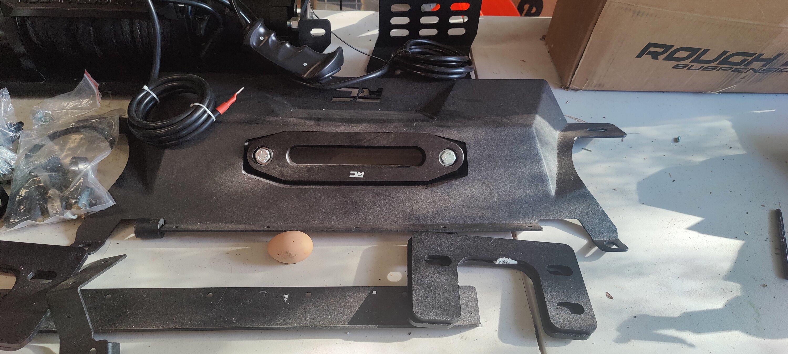 Ford Bronco FS Rough Country hidden winch mount. IMG20230326175902