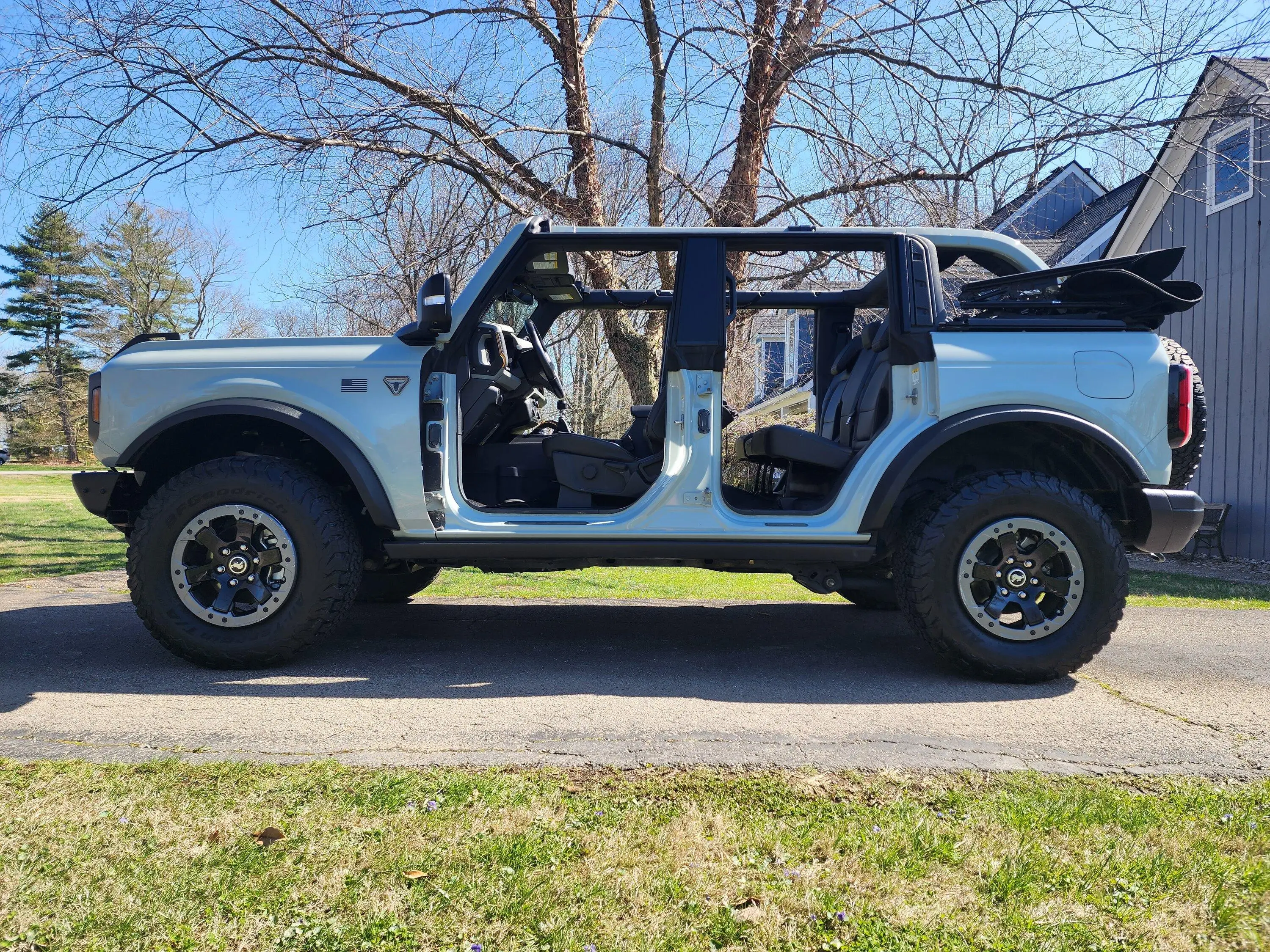 Ford Bronco 2021 Badlands MT High package $51k 20230326_154736