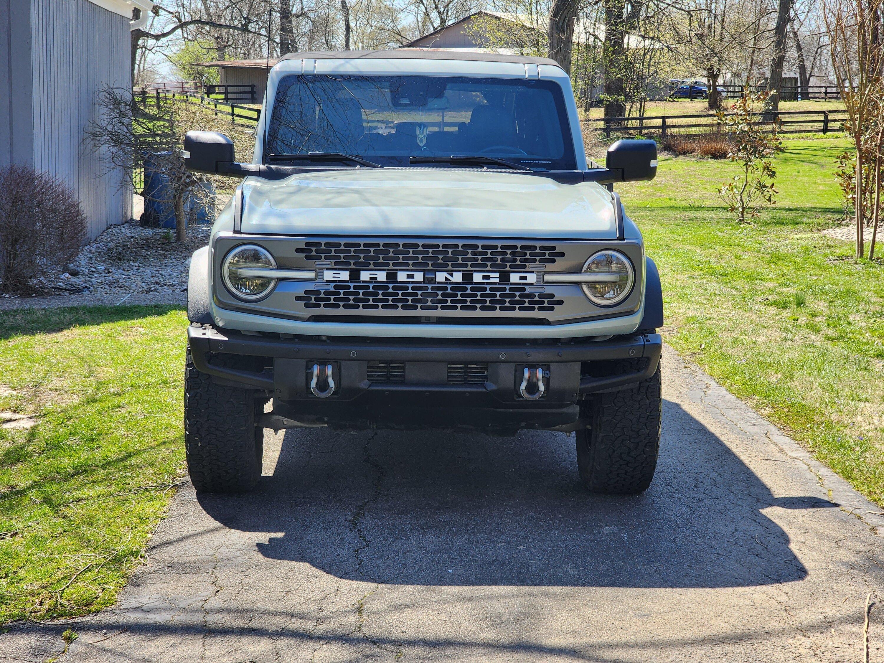 Ford Bronco 2021 Badlands MT High package $51k 20230326_150613